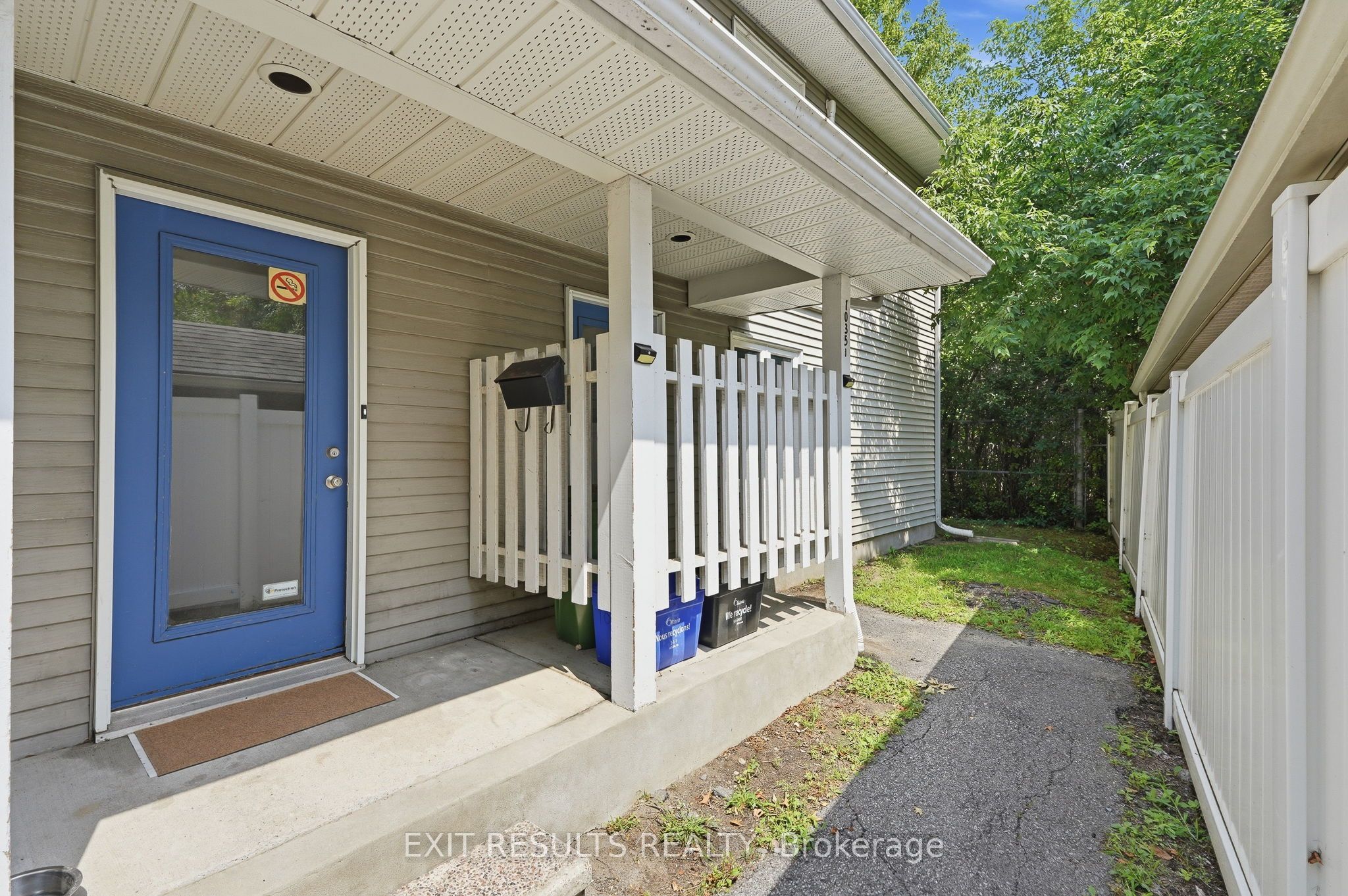 1035 - J Cummings Avenue 13, Cyrville - Carson Grove - Pineview, ON K1J 9K6