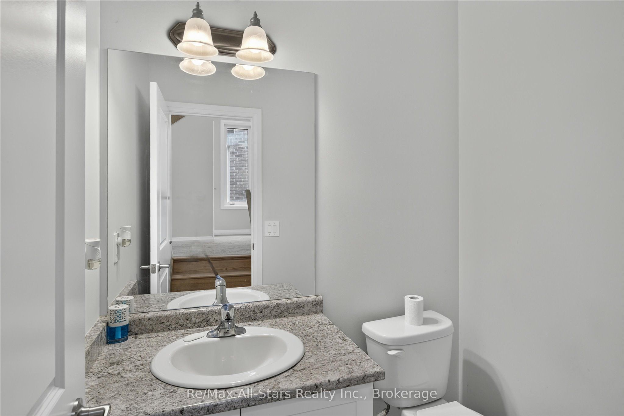 62 Corley Street, Kawartha Lakes, ON K9V 6C2 photo 4