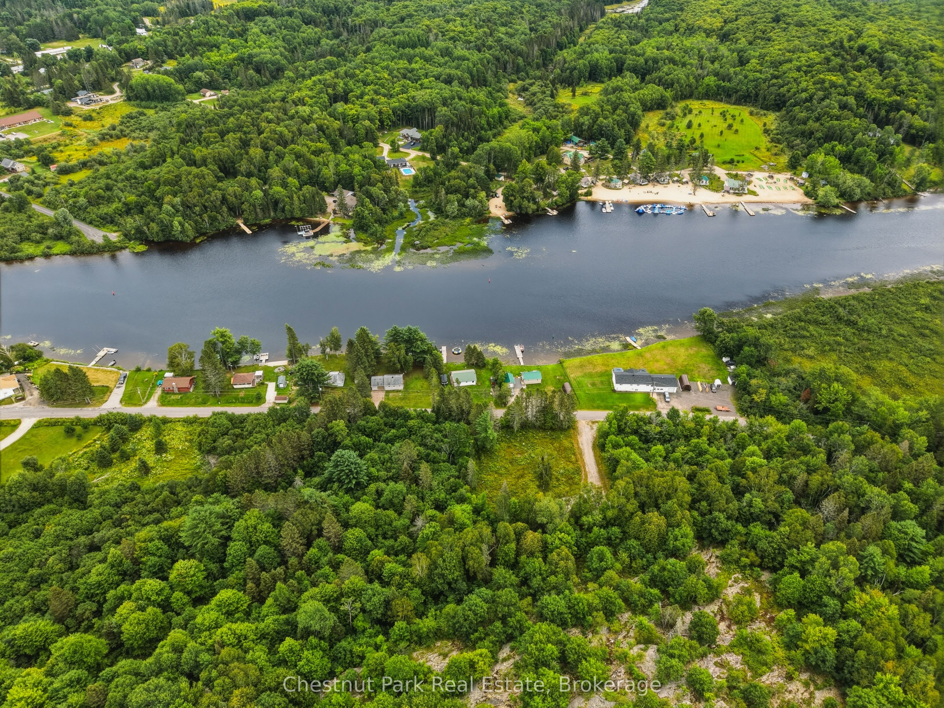 106 Golf Course Road, Magnetawan, ON P0A 1P0 photo 3