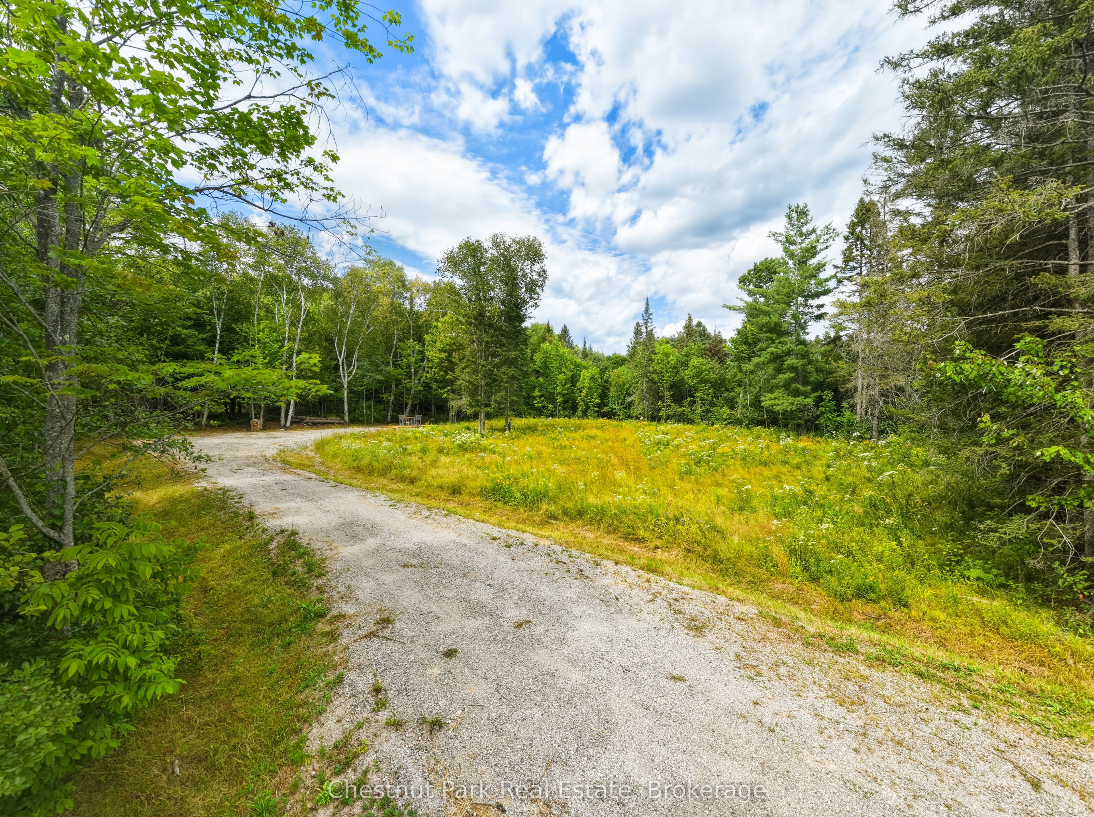 106 Golf Course Road, Magnetawan, ON P0A 1P0 photo 4
