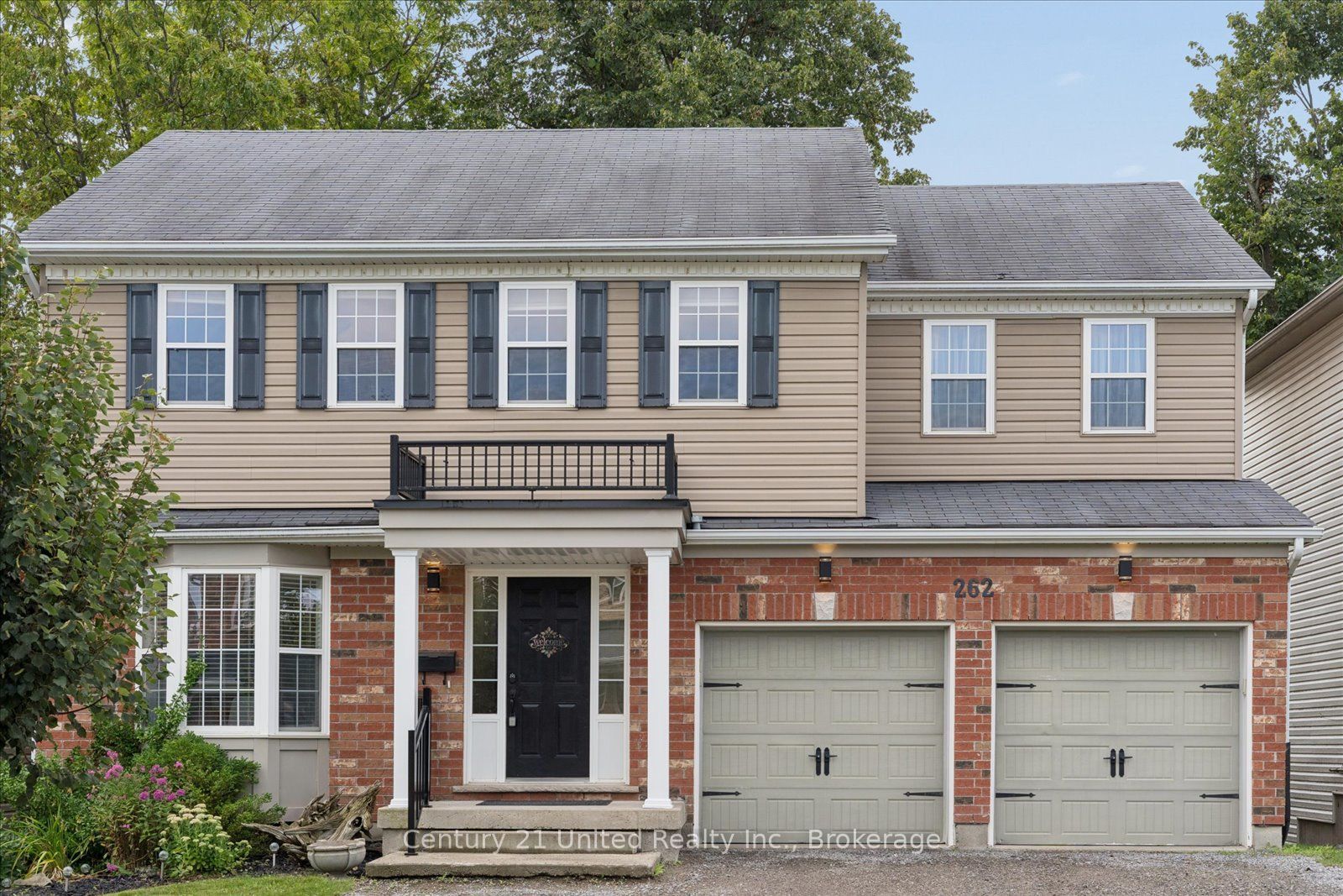262 Bowen Drive, Peterborough, ON K9H 0B8 photo 2