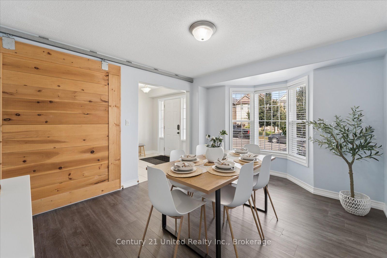 262 Bowen Drive, Peterborough, ON K9H 0B8 photo 4