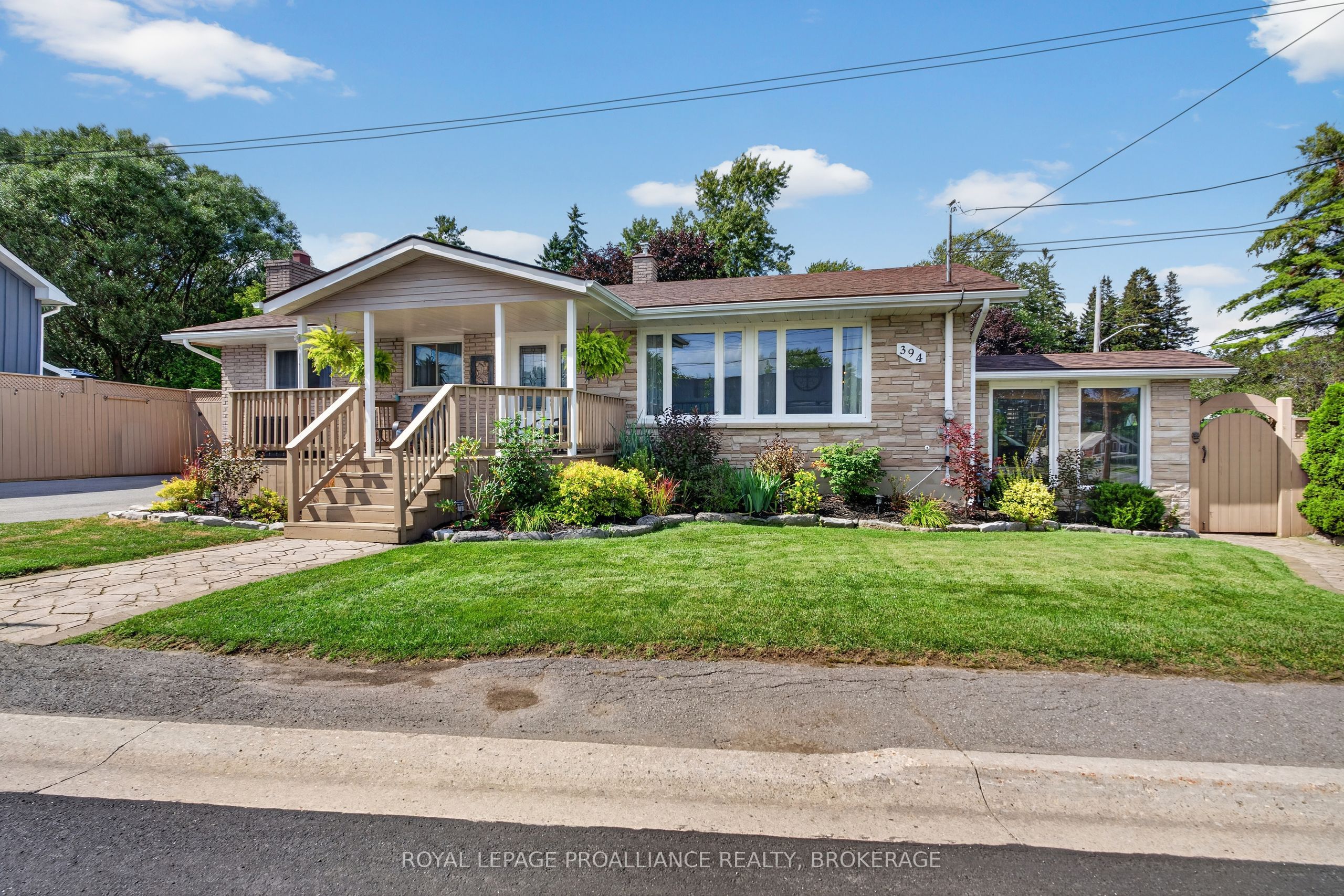 394 Queen Street, Loyalist, ON K0H 1G0 photo 2