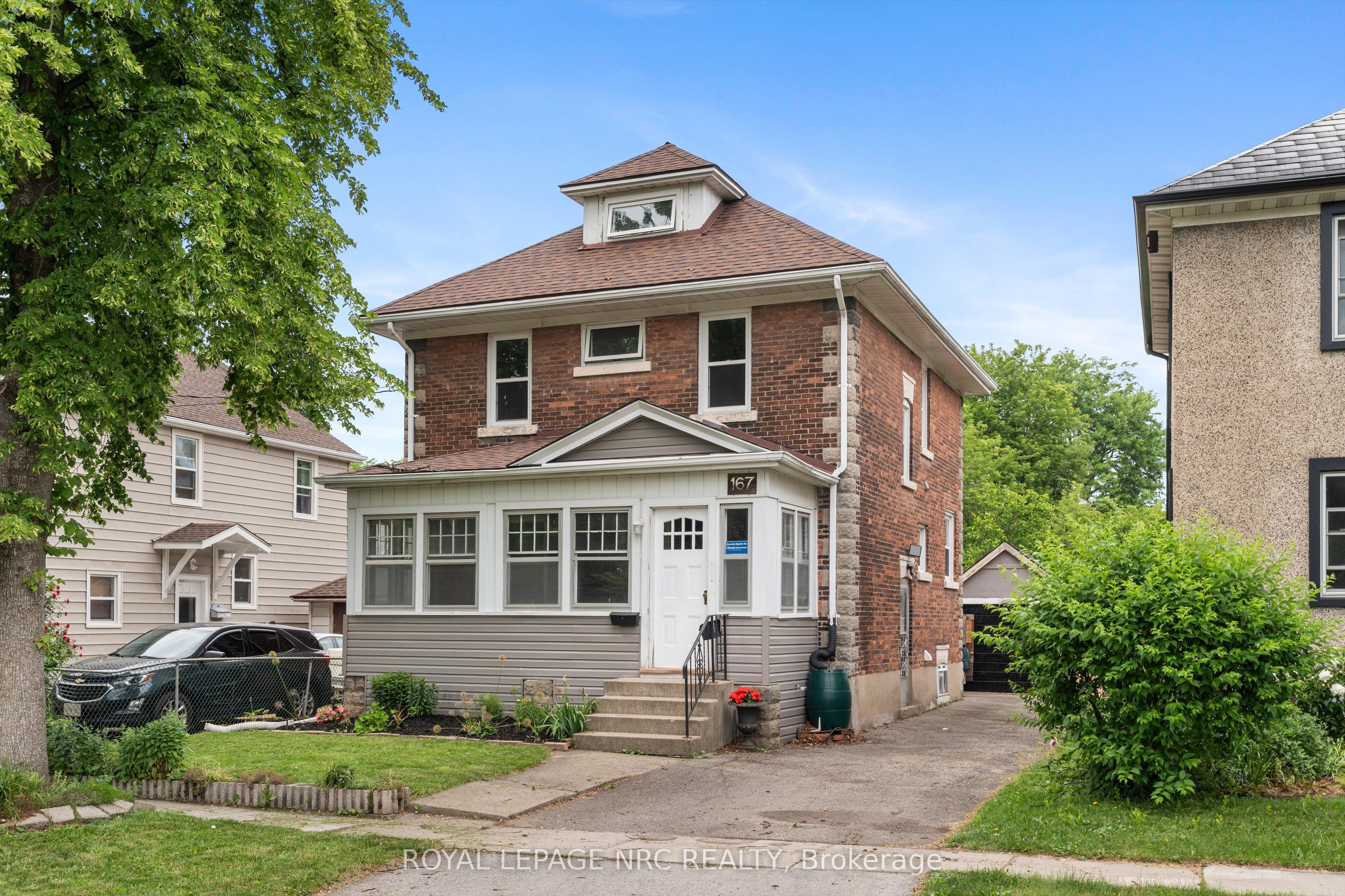 167 Pleasant Avenue, St. Catharines, ON L2R 1Y6