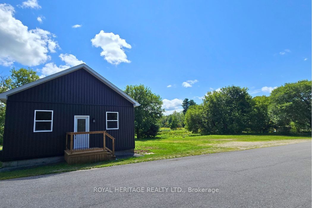 1009 Elm Tree Road, Central Frontenac, ON K0H 1B0 photo 2