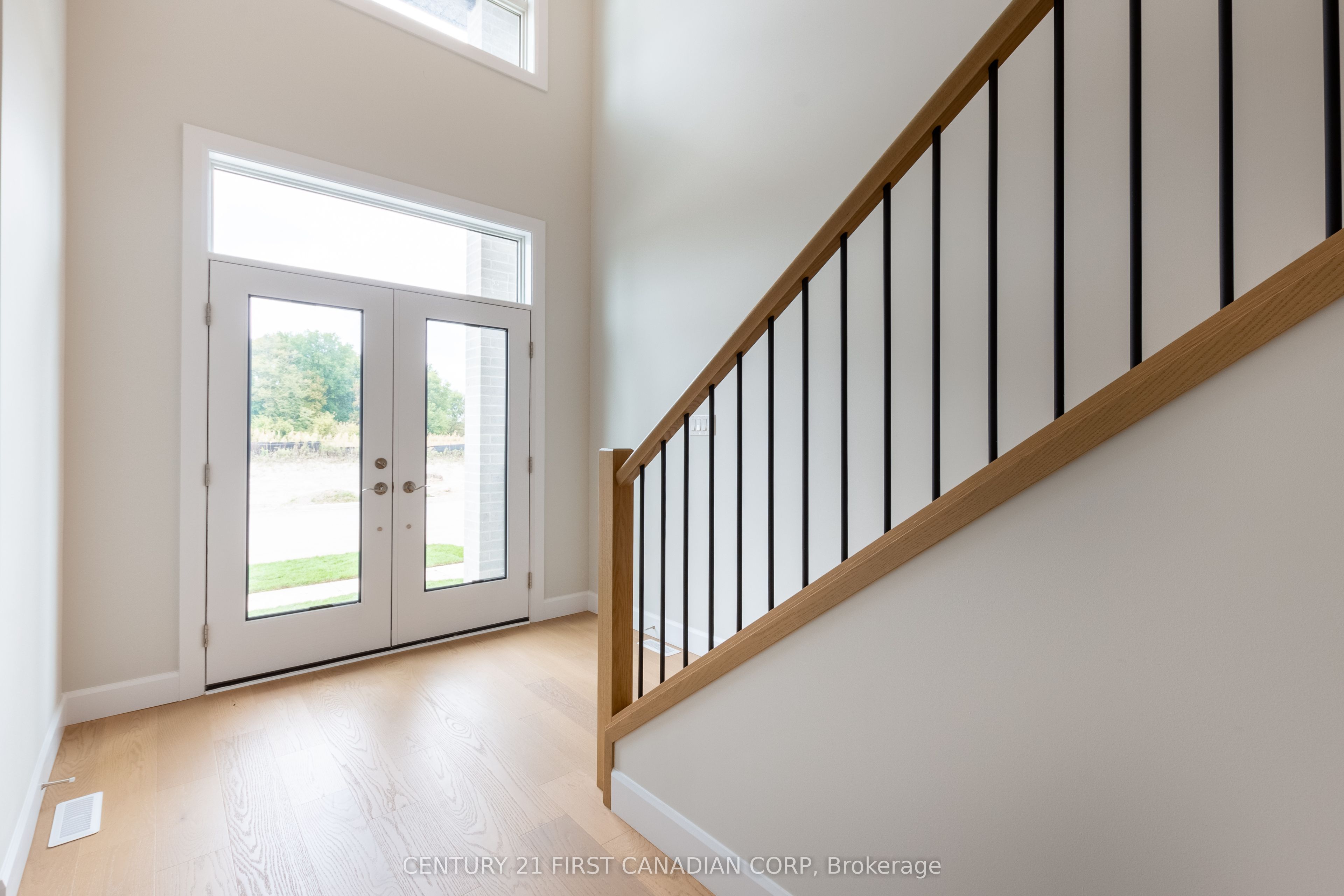 6453 Royal Magnolia Avenue, London South, ON N6P 0K2 photo 3