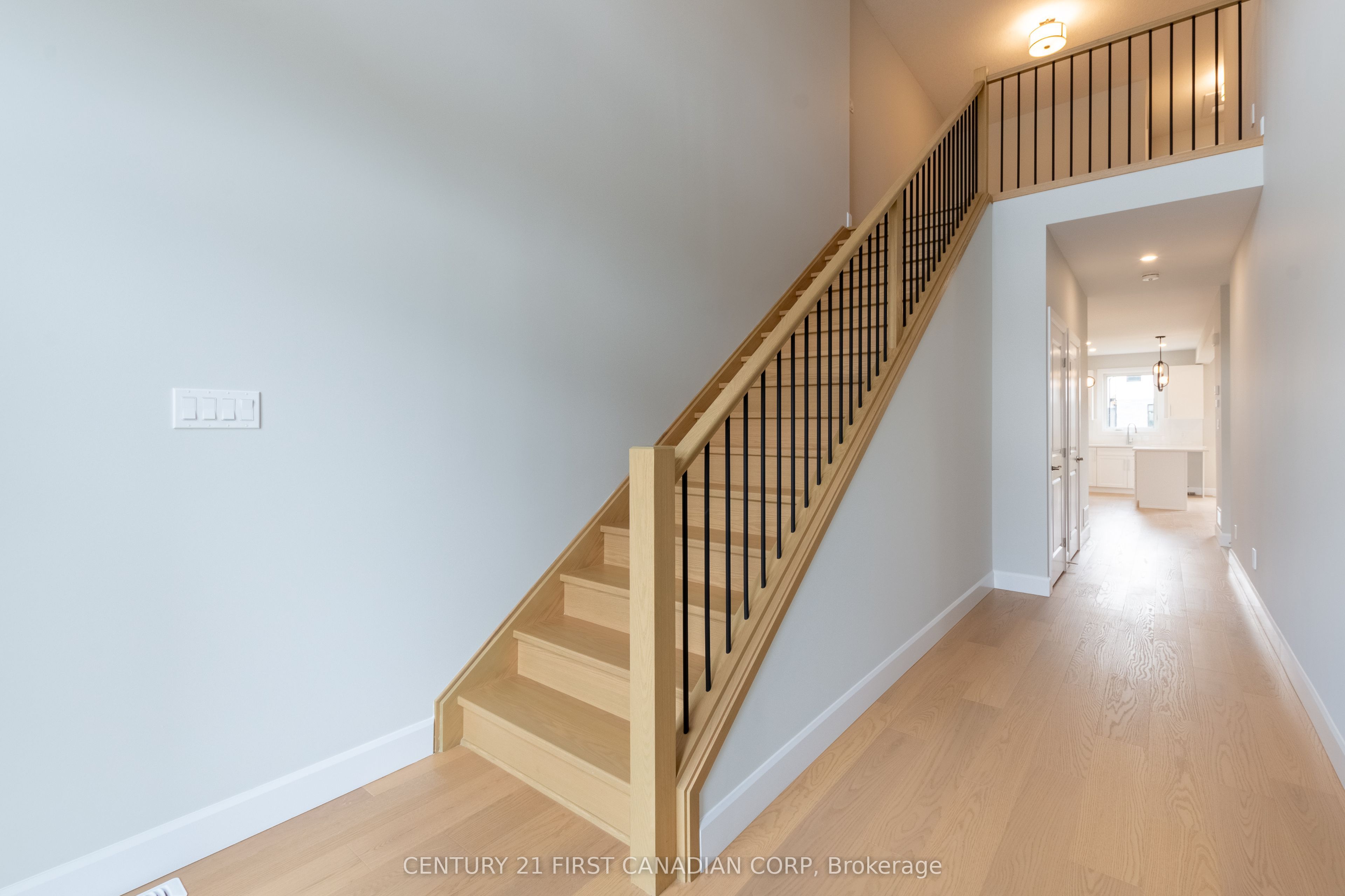 6453 Royal Magnolia Avenue, London South, ON N6P 0K2 photo 4