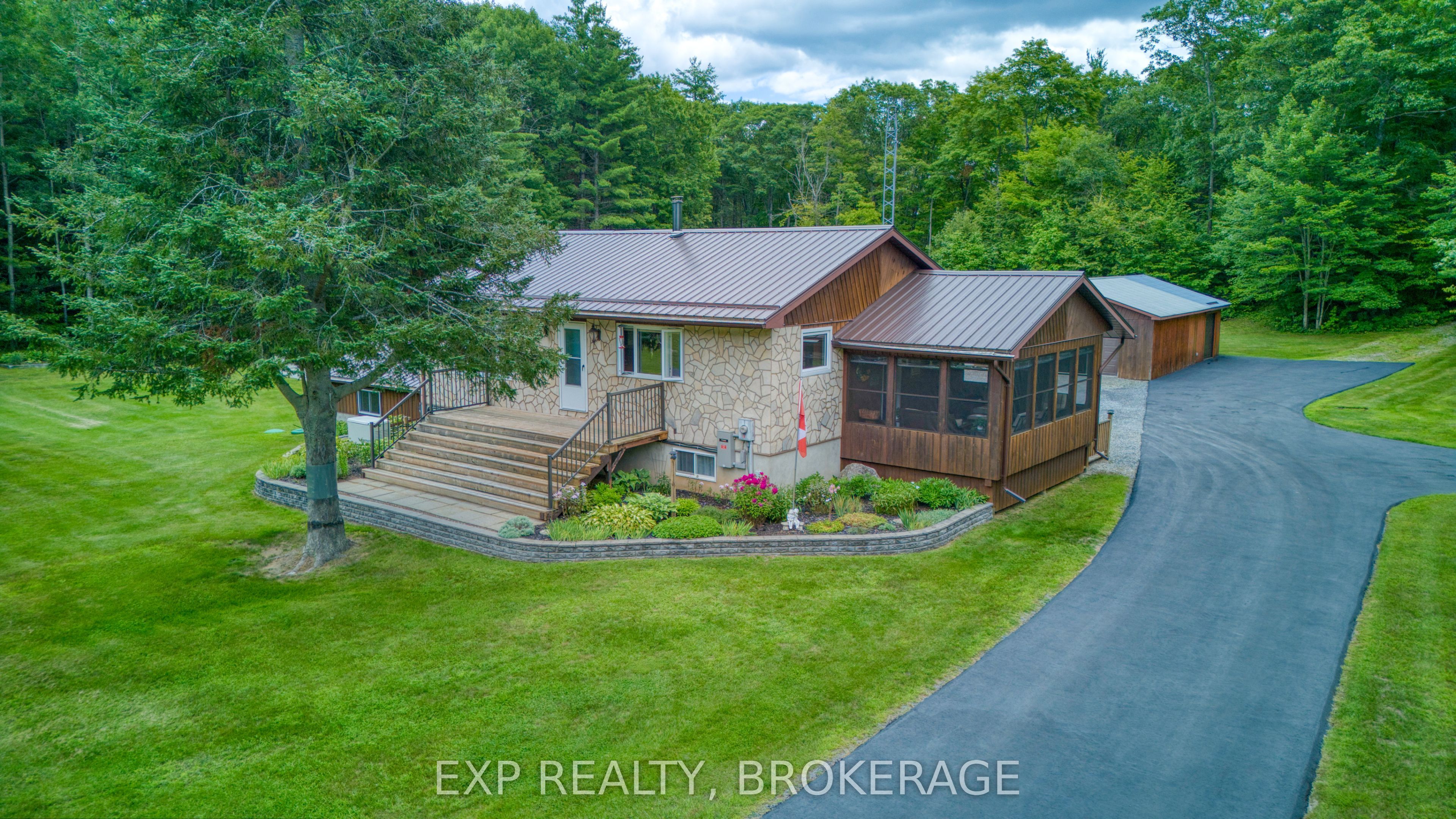 2677 Ardoch Road, Frontenac, ON K0H 1J0