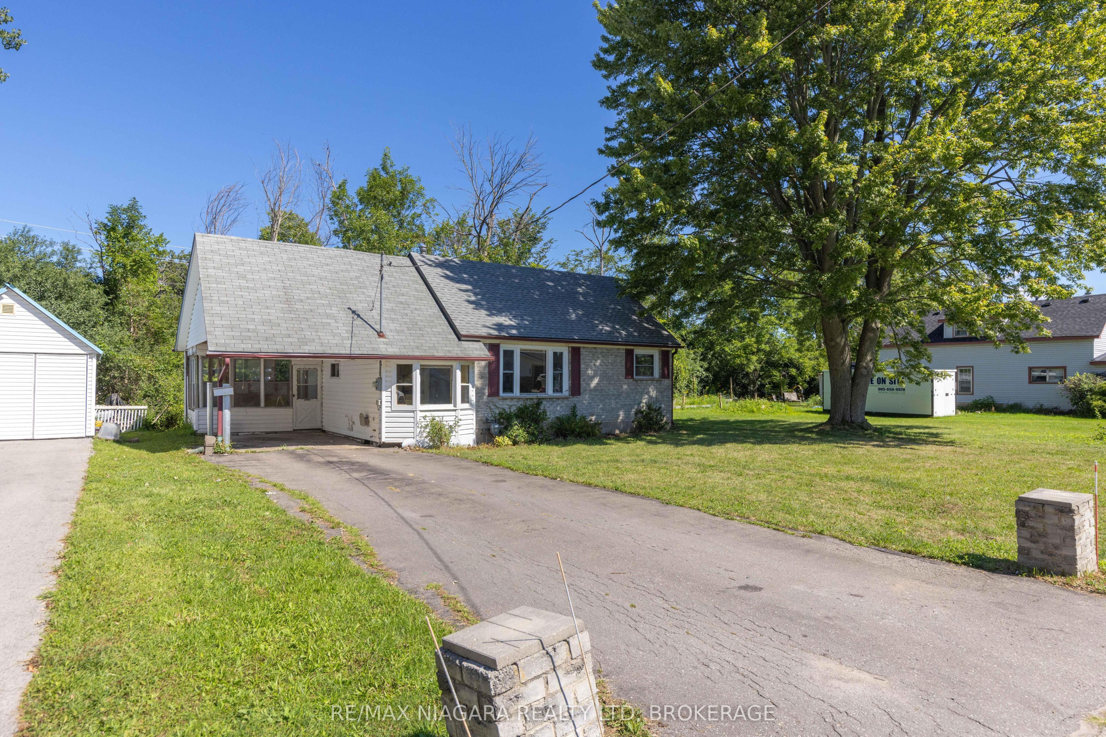 30 A Avenue, Fort Erie, ON L2A 1C9 photo 2