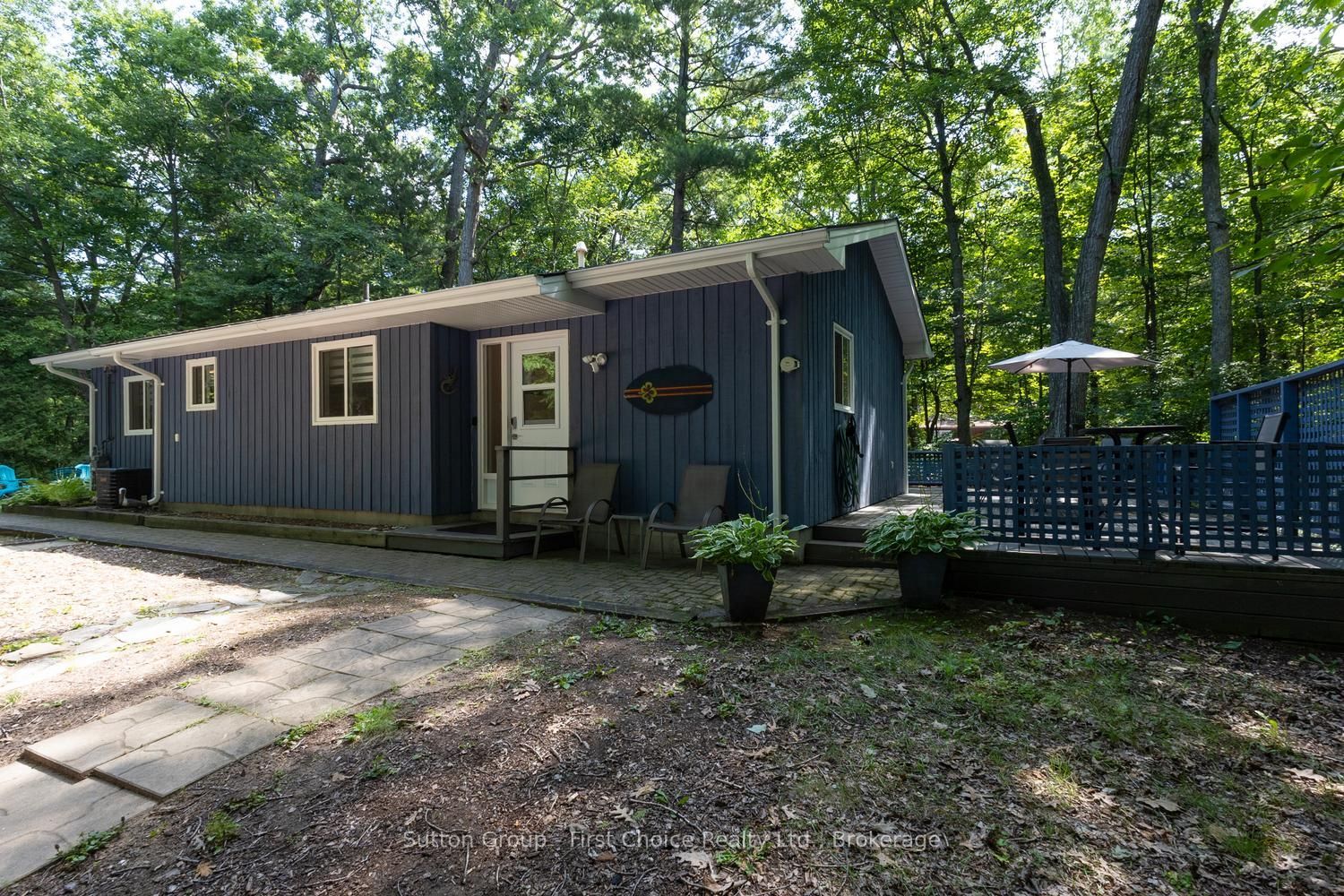 10287 Christie Boulevard, Lambton Shores, ON N0M 1T0