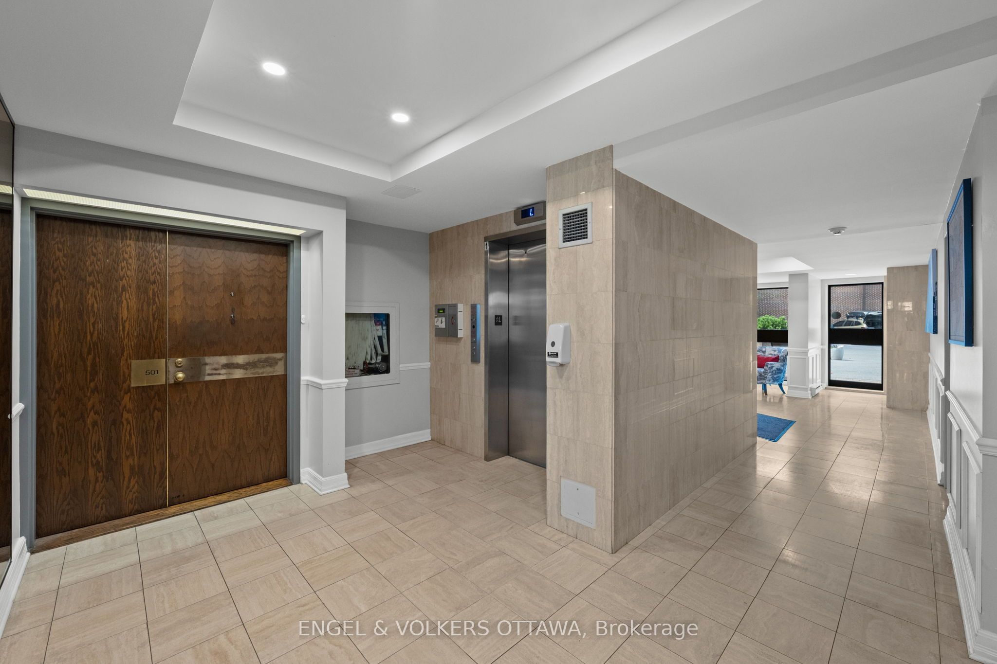 555 Wilbrod Street 801, Lower Town - Sandy Hill, ON K1N 5R4 photo 5