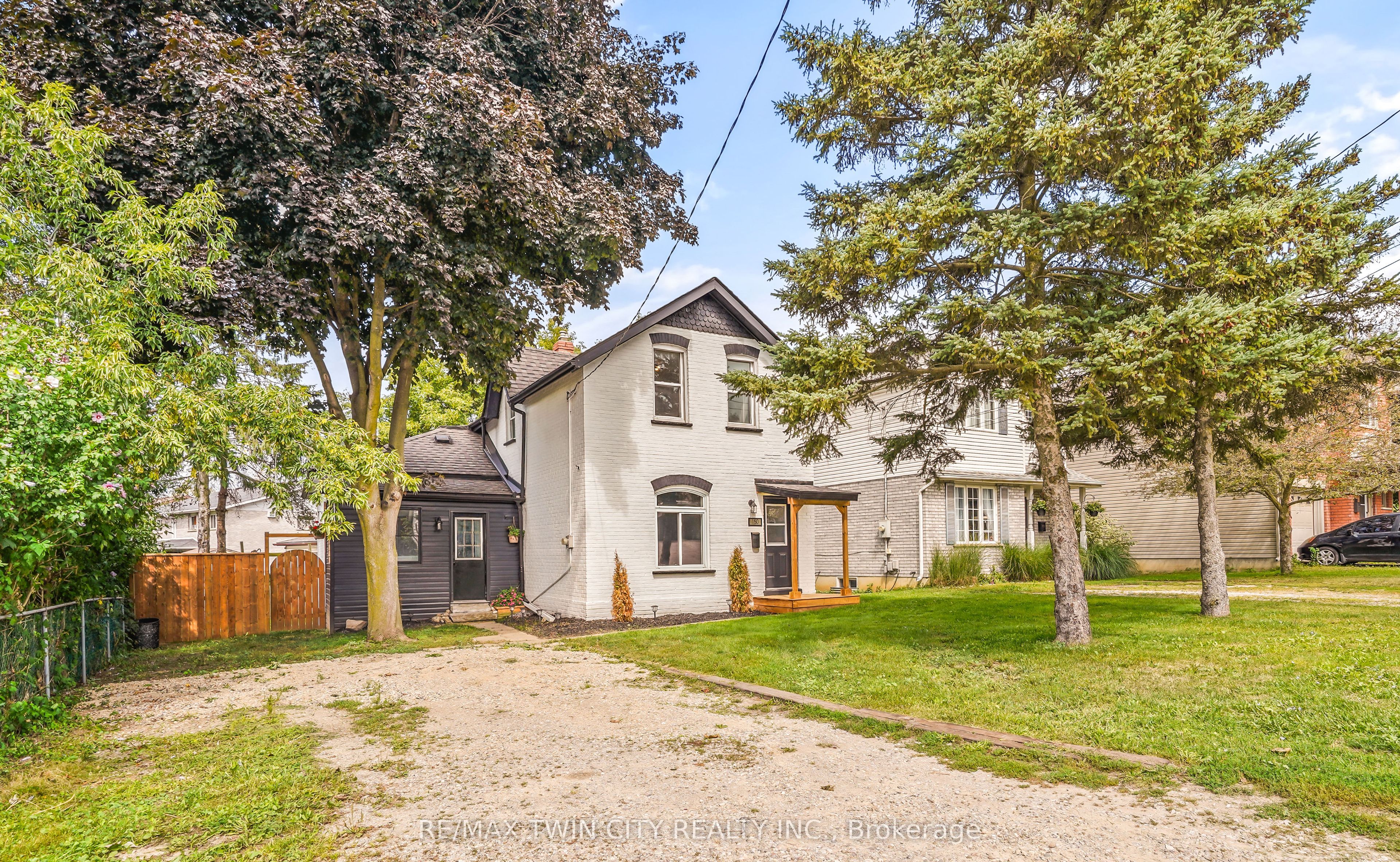 150 Stanley Street, Brantford, ON N3S 6N3