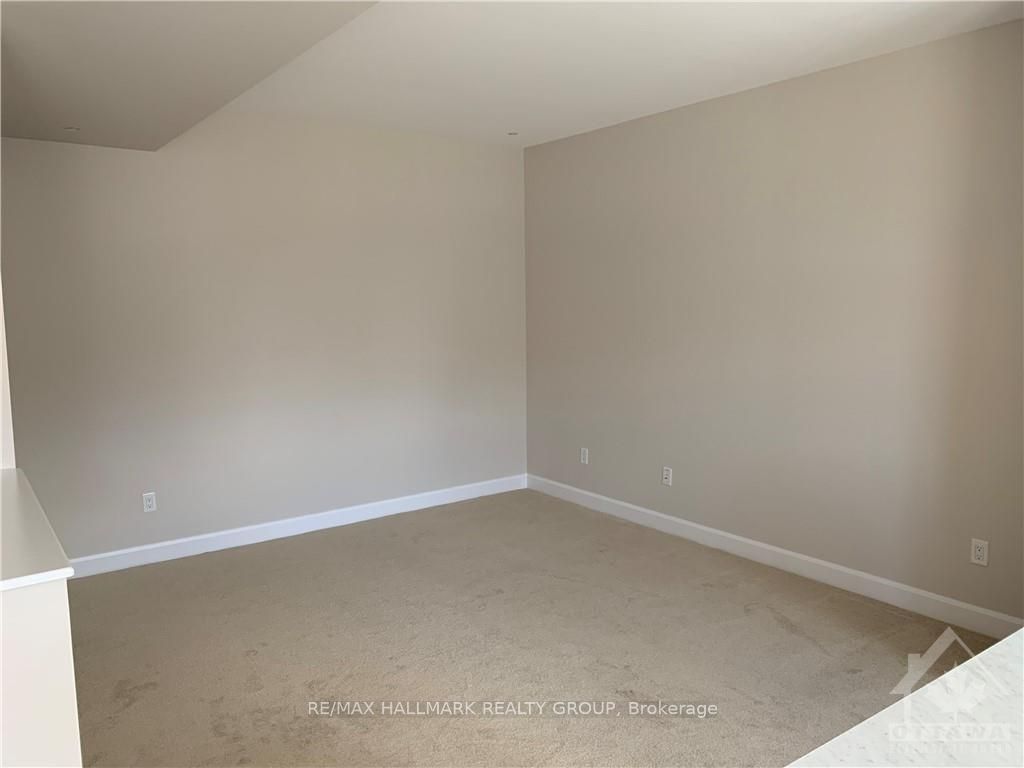 516 Clemency Crescent, Barrhaven, ON K2J 6R7 photo 2
