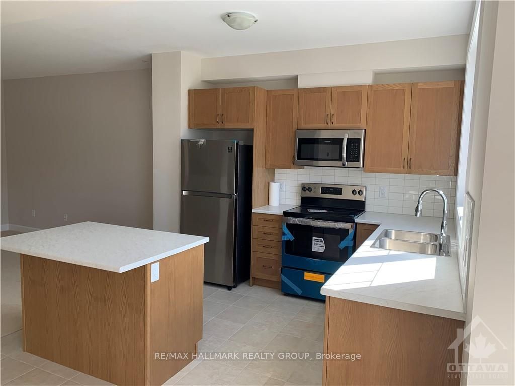 516 Clemency Crescent, Barrhaven, ON K2J 6R7 photo 5