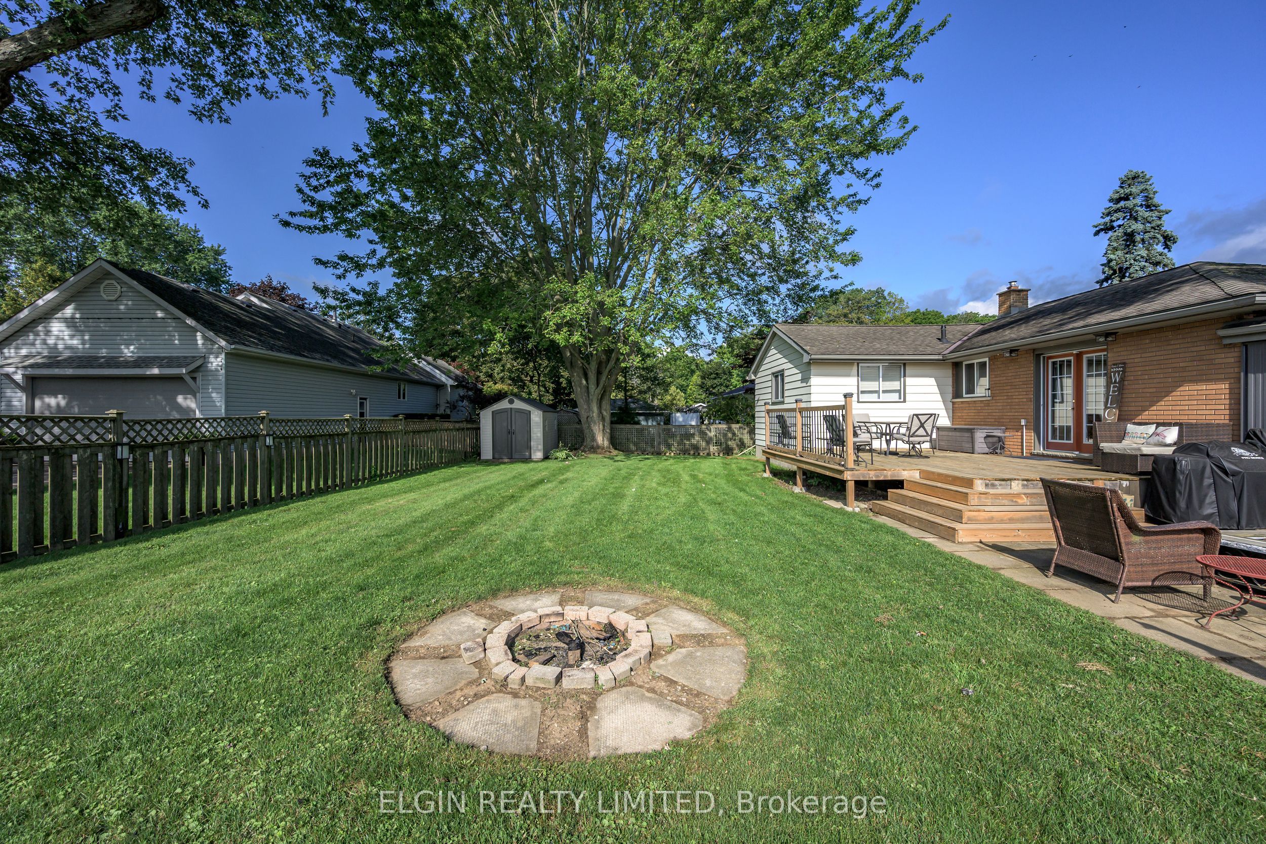 264 Hill Street, Central Elgin, ON N5L 1J8 photo 4