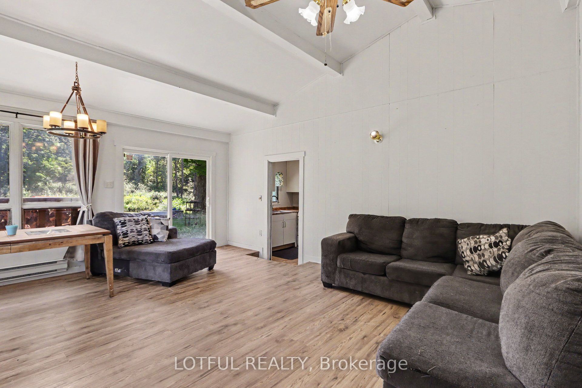 101 Maberly Station Road, Tay Valley, ON K0H 2B0 photo 4