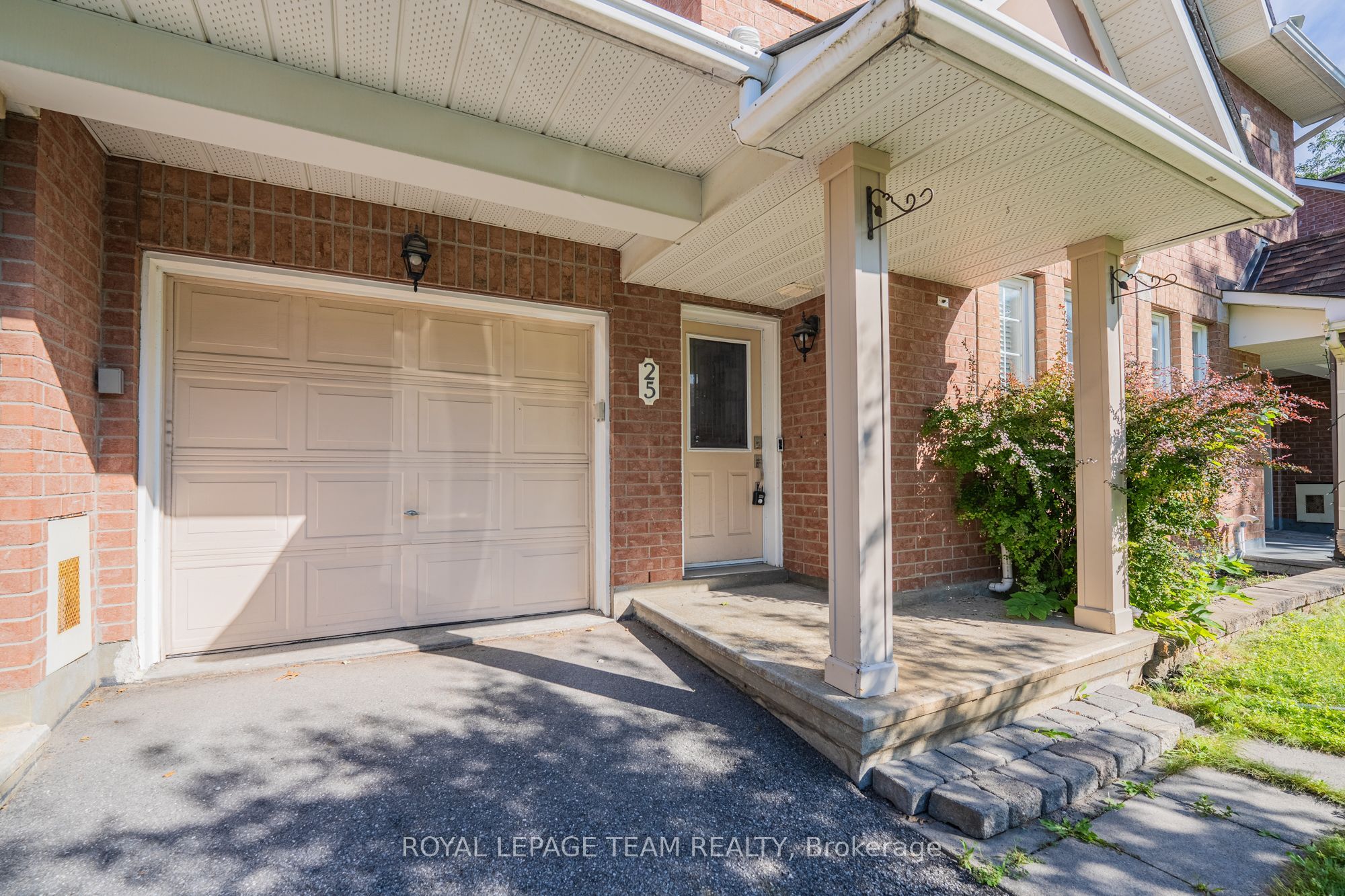 25 OLDFIELD Street, Barrhaven, ON K2G 6S8 photo 3