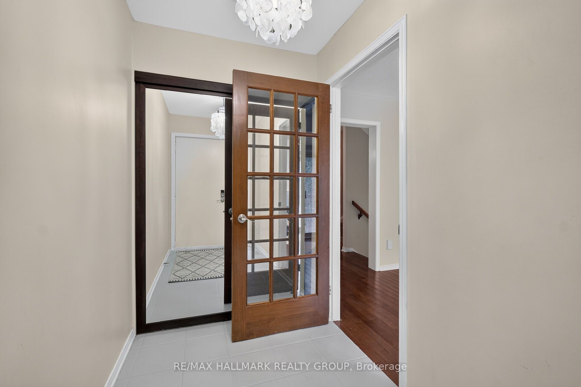 1427 Forge Street, Blossom Park - Airport and Area, ON K1T 2V2 photo 5