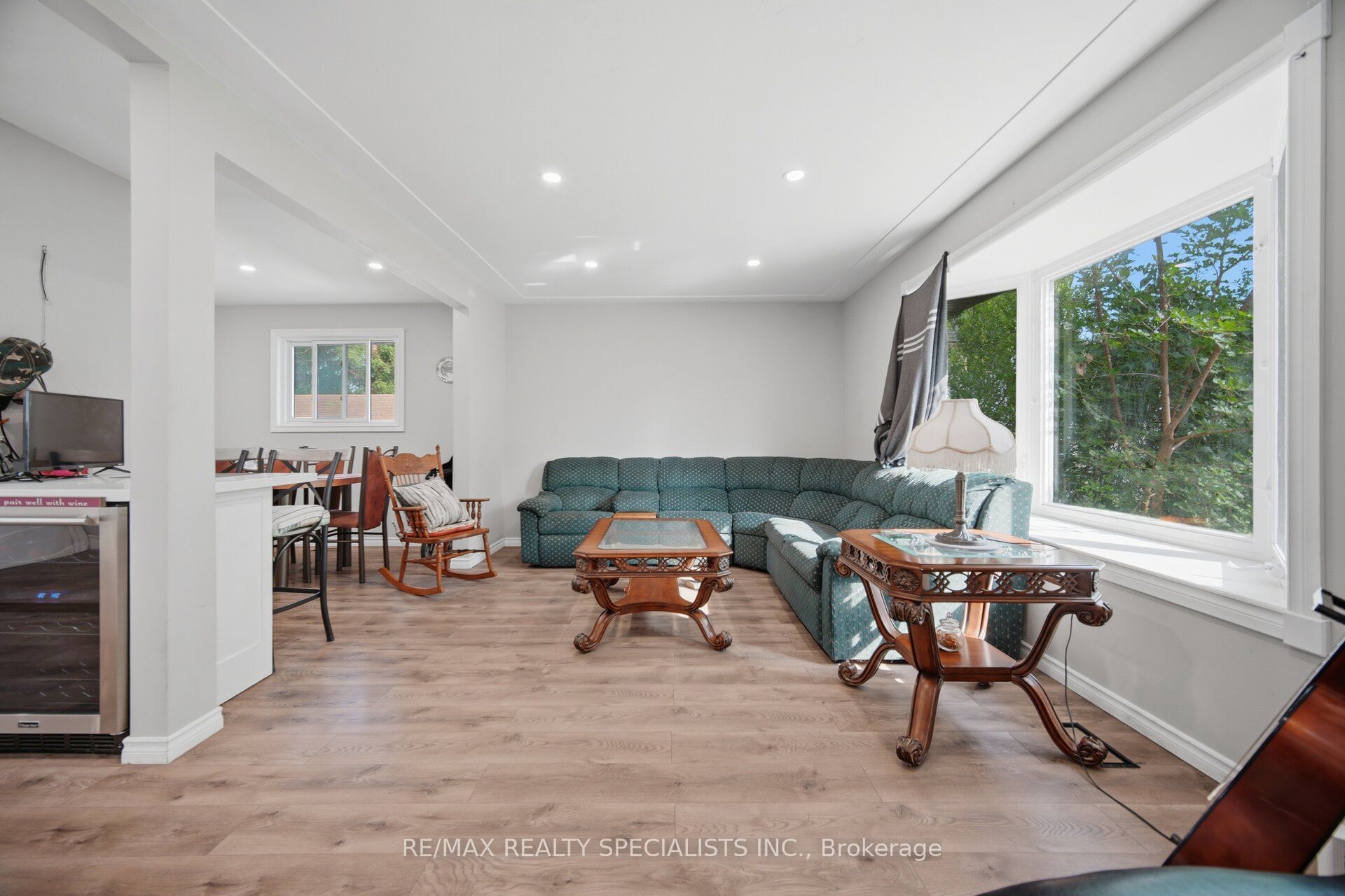 60 Elmwood Avenue, Cambridge, ON N1R 4Y2 photo 4