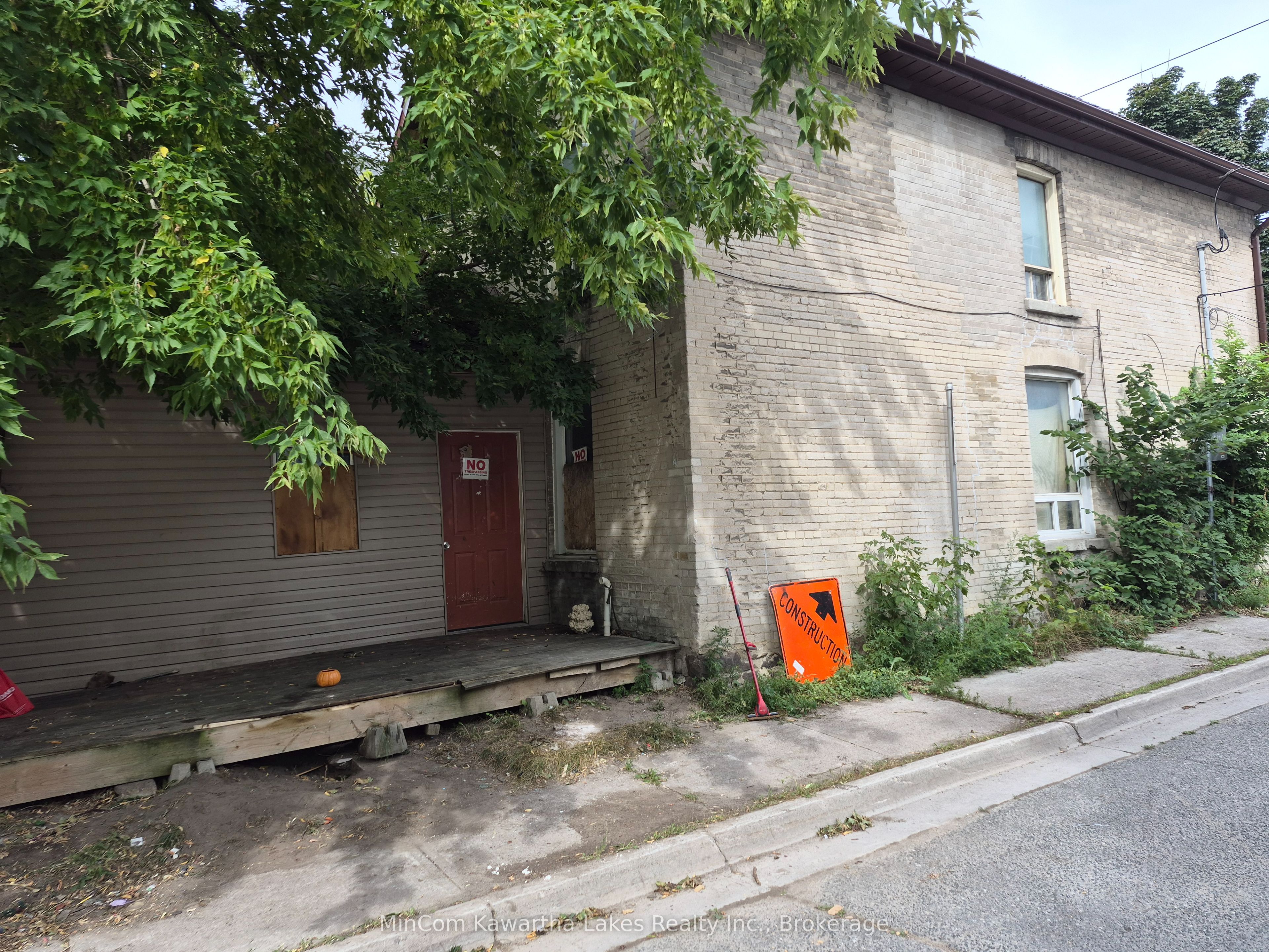 467 ALBERT Street, Peterborough, ON K9J 4N6 photo 3