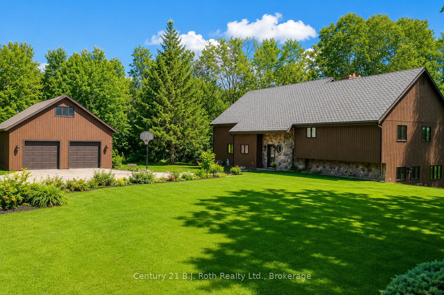 89 MCCRACKIN Avenue, Kawartha Lakes, ON L0K 1W0 photo 3