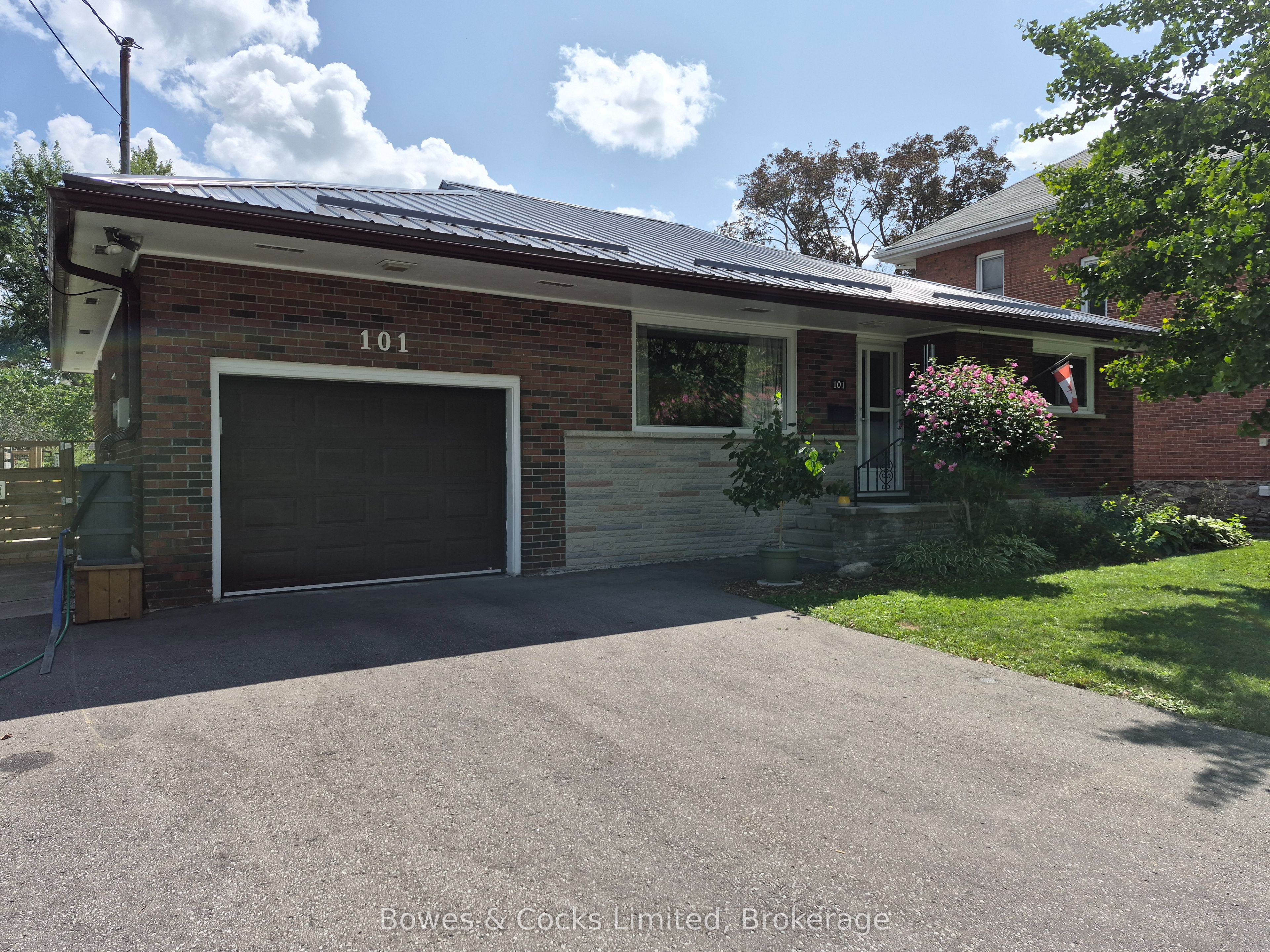 101 Russell Street, Kawartha Lakes, ON K9V 2X5