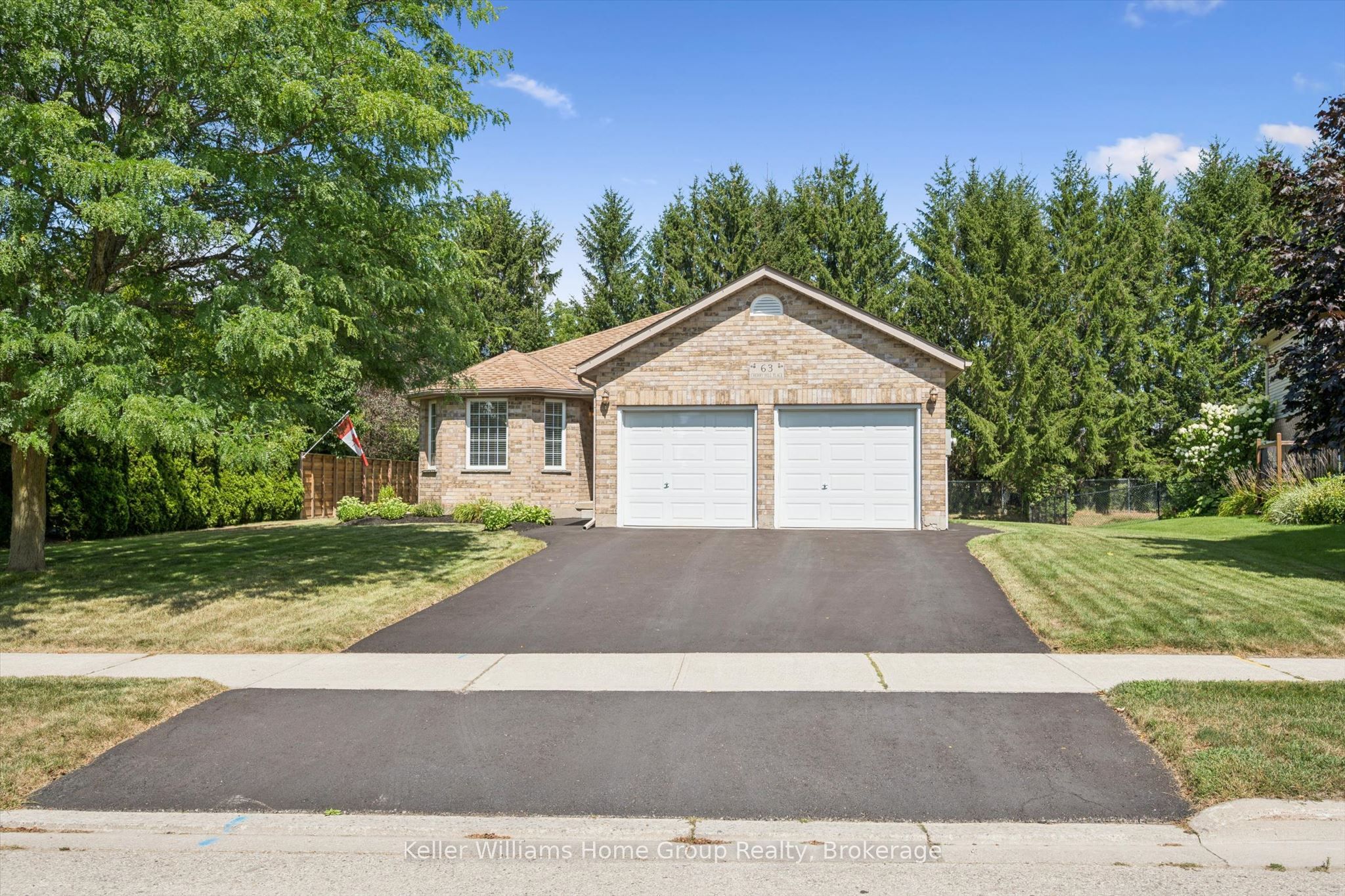 63 Cherry Hill Place, Centre Wellington, ON N1M 3T9 photo 3