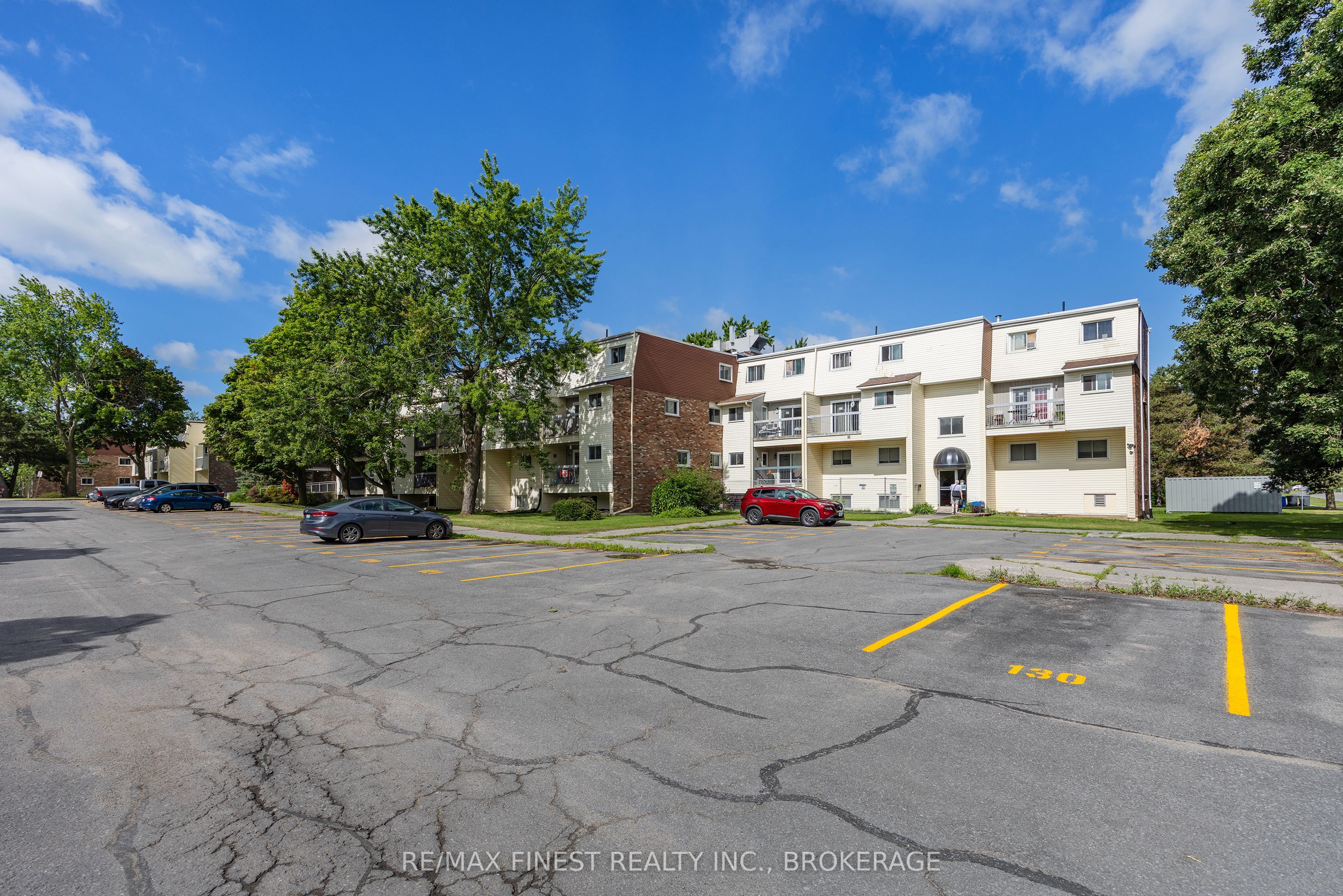 845 Milford Drive 301, Kingston, ON K7P 1A7 photo 5