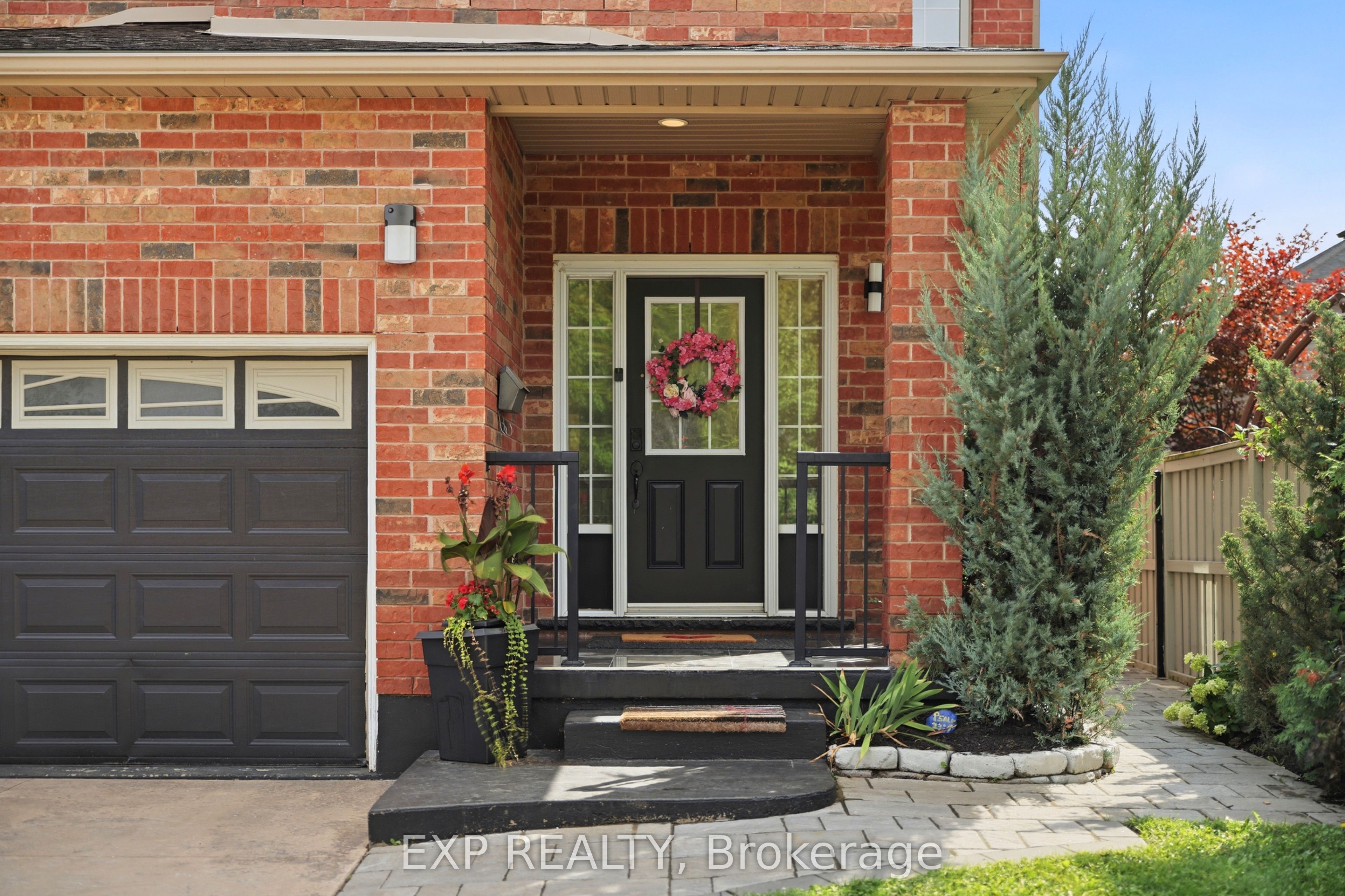 167 Broadoaks Drive, Cambridge, ON N1T 0B3 photo 2