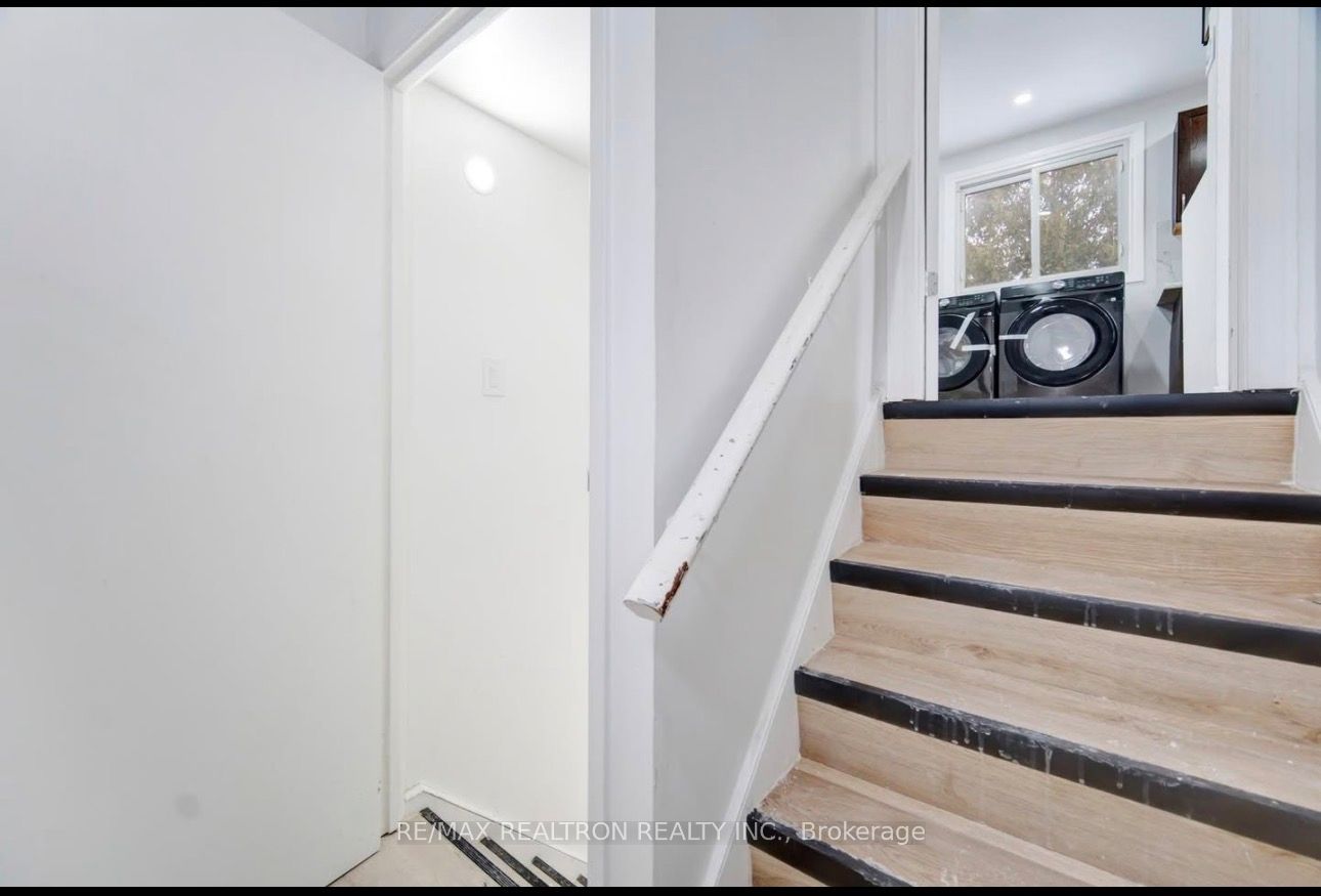 29 Court Lane, London East, ON N5W 5M6 photo 3