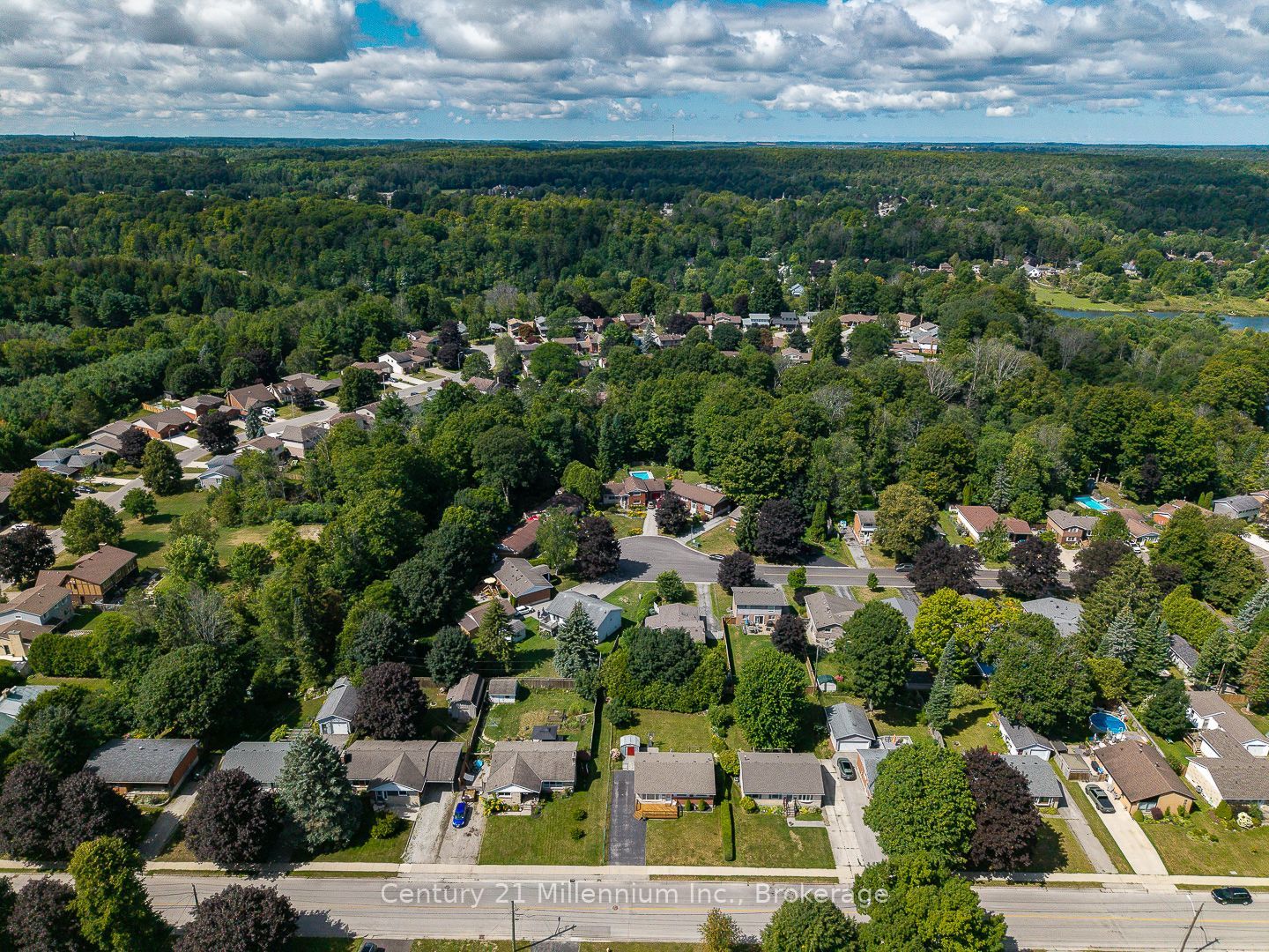 148 7th Avenue E, Owen Sound, ON N4K 2W7 photo 4