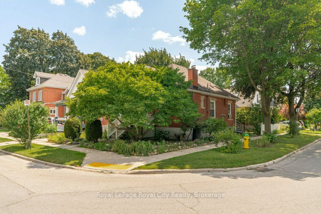 66 Raglan Street, Guelph, ON N1H 2S6 photo 3