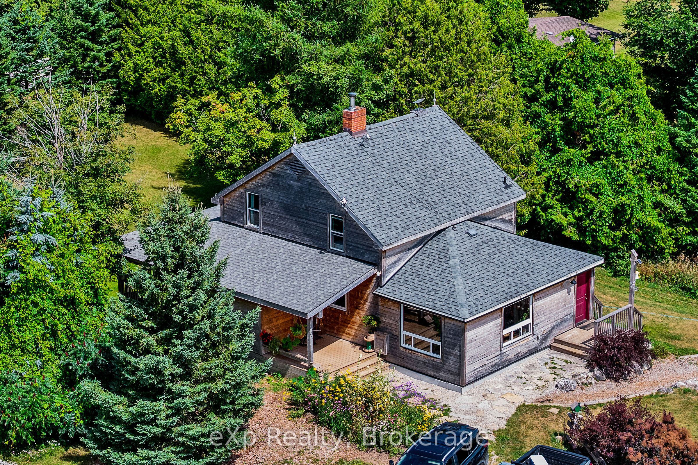 805092 Sideroad 25, Grey Highlands, ON N0C 1H0 photo 2