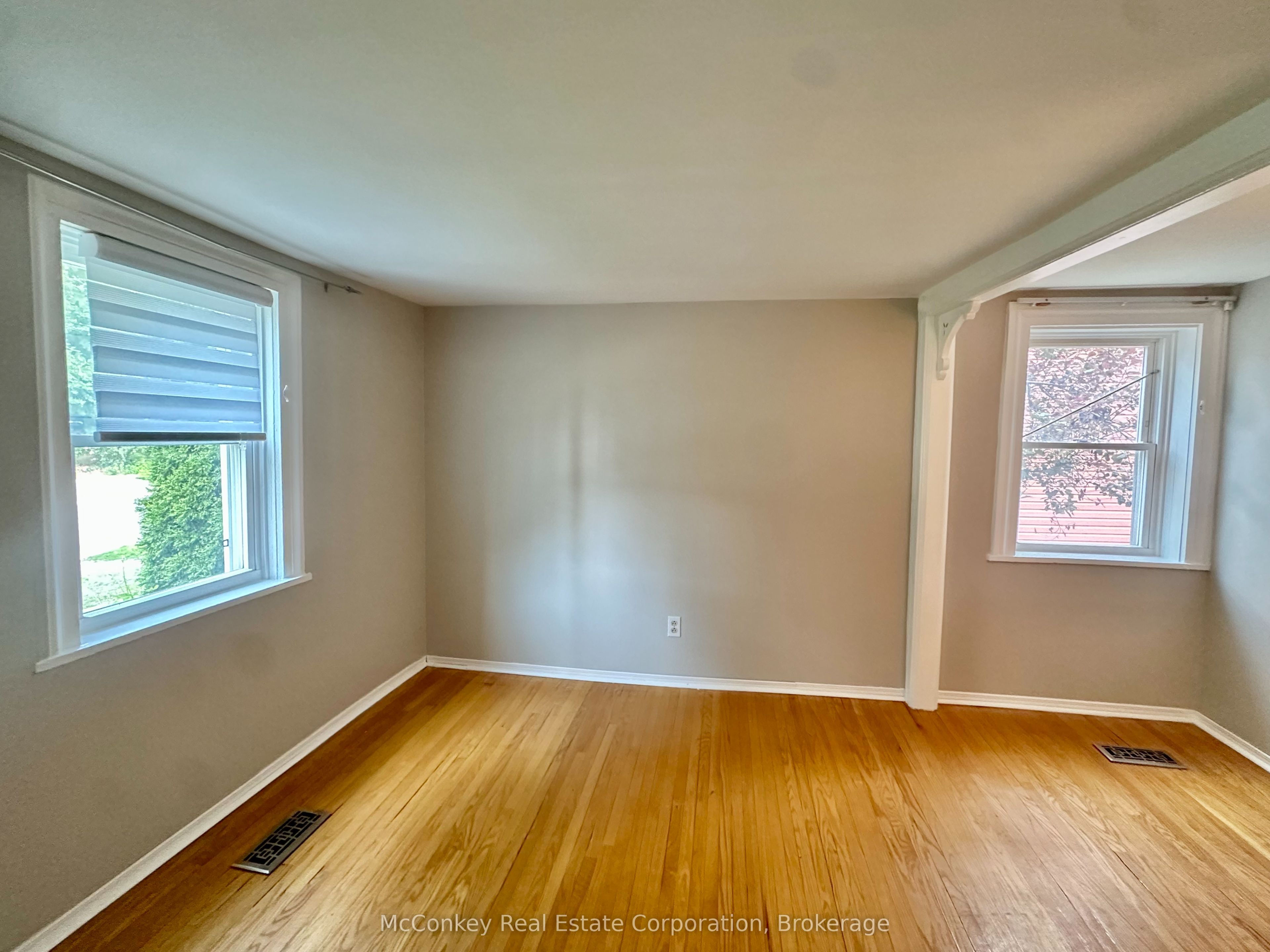 175 DOURO Street, Peterborough, ON K9H 1H7 photo 4