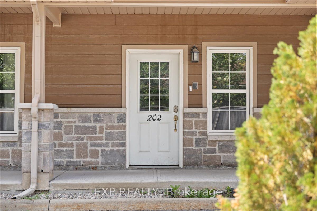 245 Equinox Drive E 202, Russell, ON K0A 1W0 photo 4