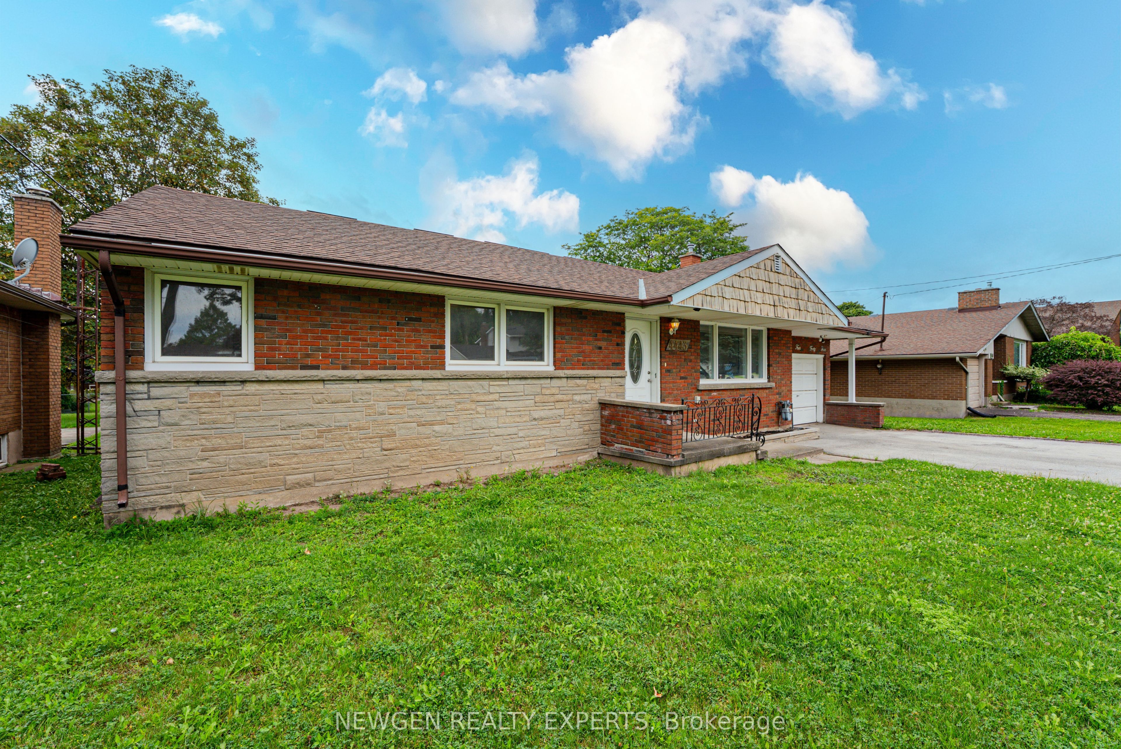 4443 Dorchester Road, Niagara Falls, ON L2E 6N5 photo 2