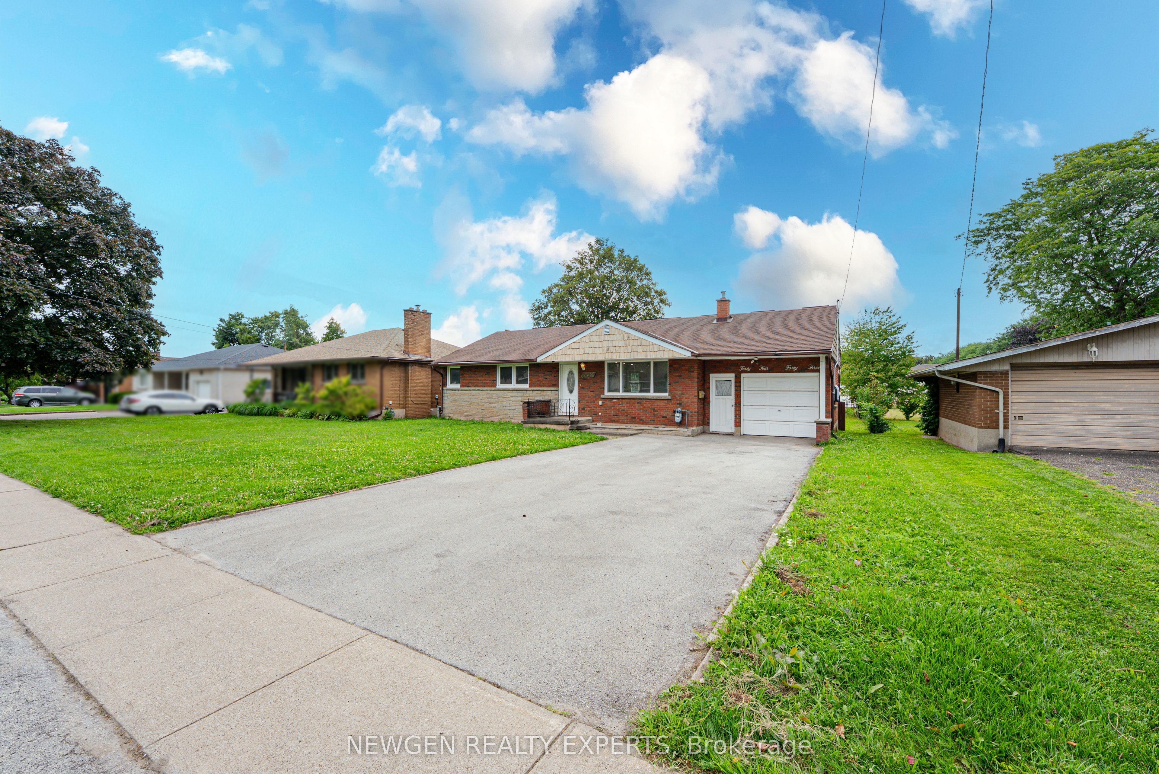 4443 Dorchester Road, Niagara Falls, ON L2E 6N5 photo 3