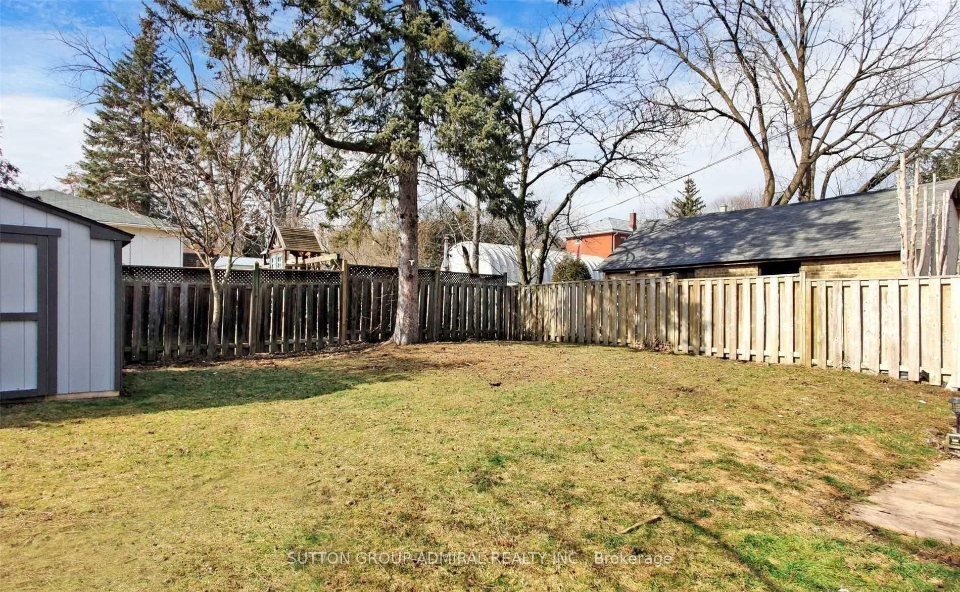 36 John Street, Cambridge, ON N1S 2V4 photo 3