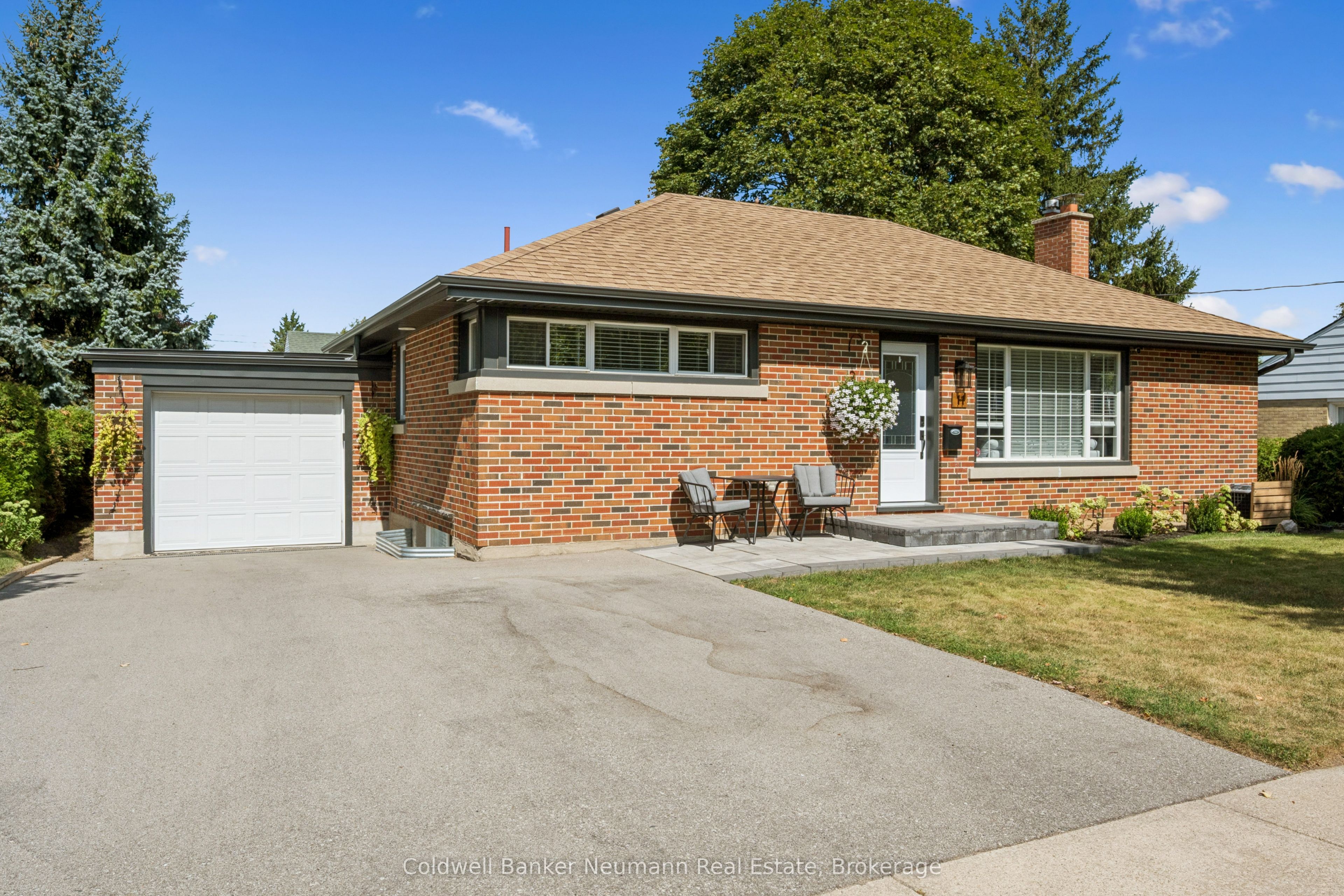 11 WESTERN Avenue, Guelph, ON N1H 6A5 photo 3
