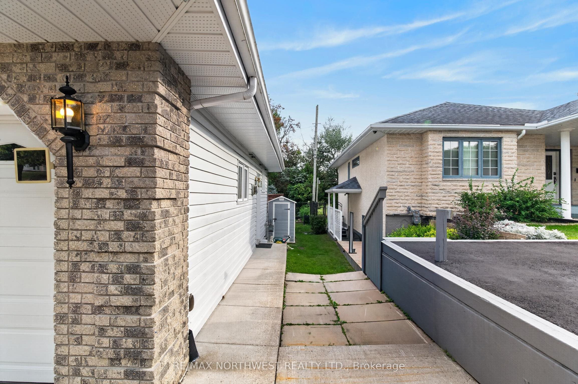 30 Sandstone Place, Kenora, ON P9N 4E3 photo 4