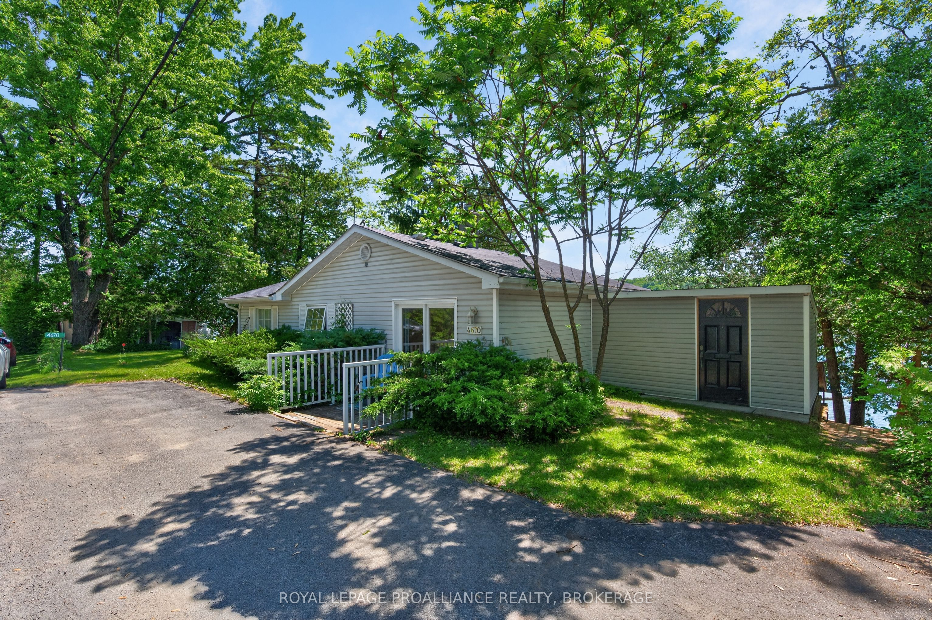 4670 Clearwater Road, Frontenac, ON K0H 2T0 photo 3