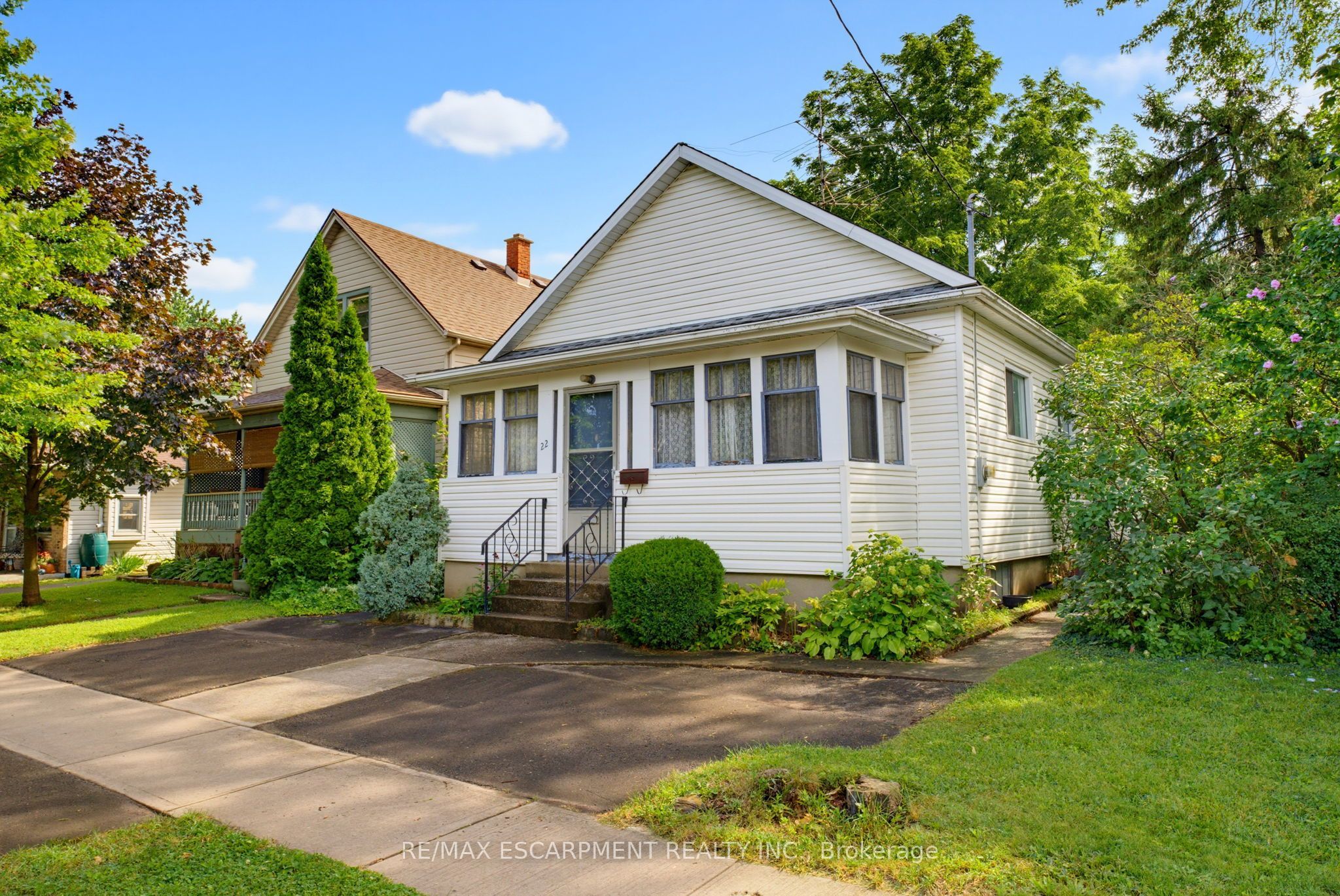 22 Mildred Avenue, St. Catharines, ON L2R 6J1 photo 4