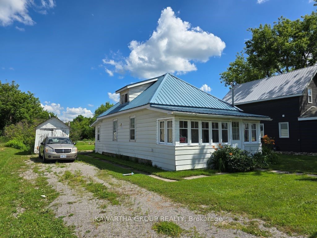 129 Lindsay Street, Kawartha Lakes, ON K0M 1N0 photo 3