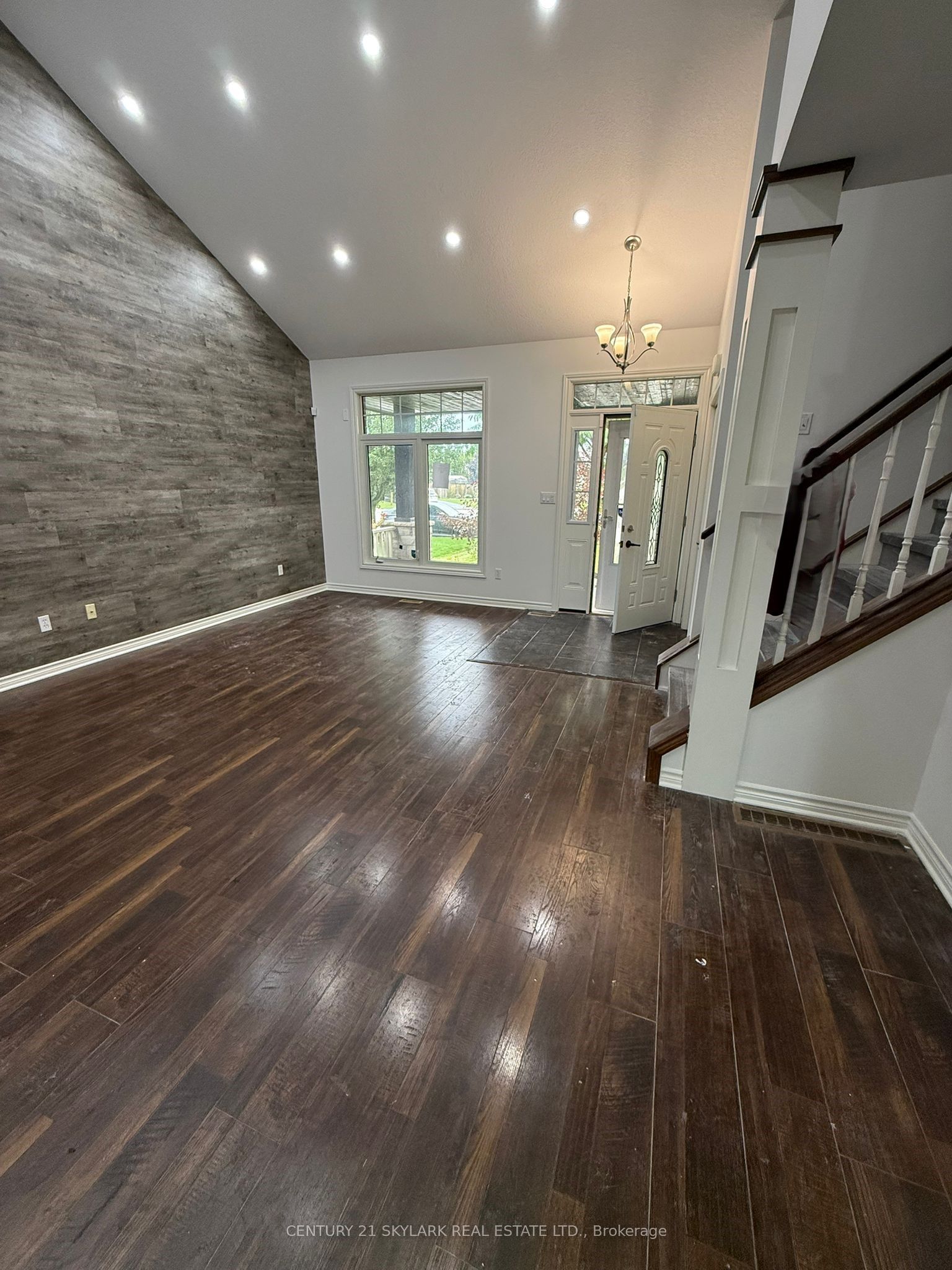 19 Kensington Court, St. Thomas, ON N5R 0A3 photo 3