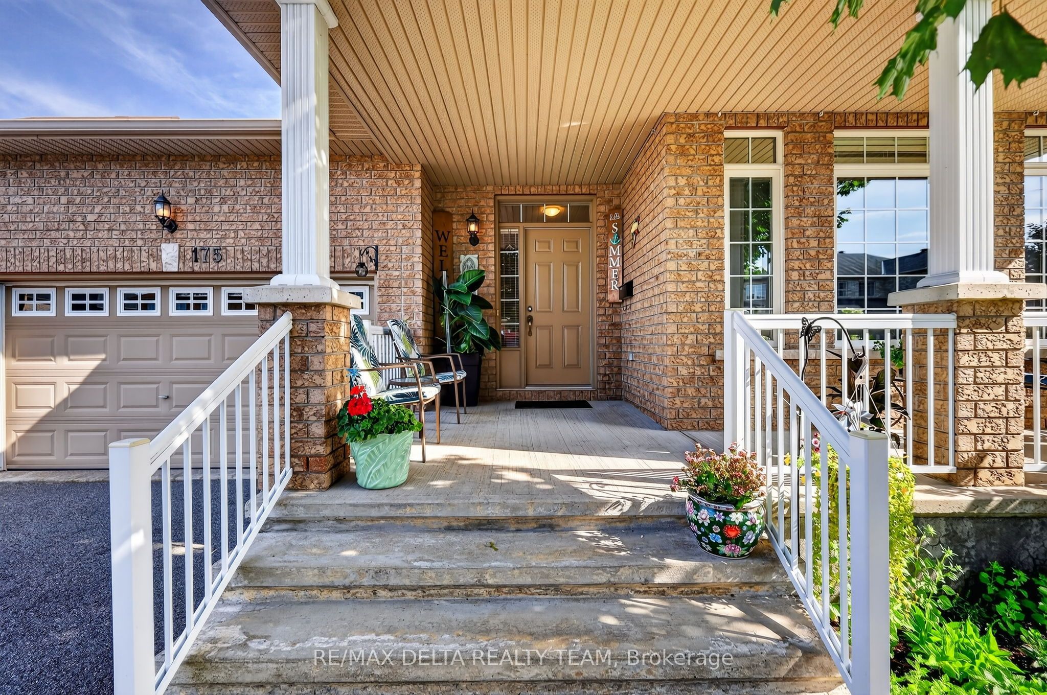 175 Felicity Crescent, Orleans - Convent Glen and Area, ON K1W 0C1 photo 3
