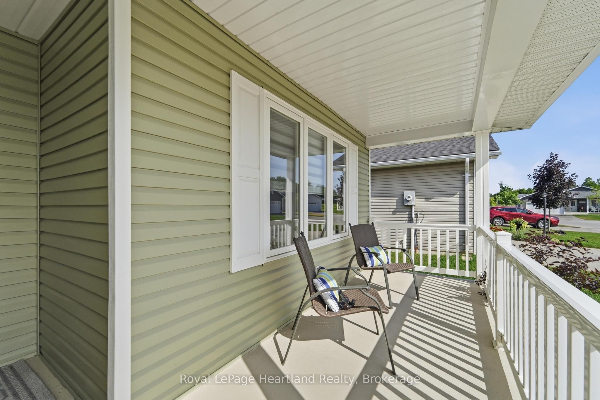 5 SWEETWATER Drive N, Ashfield-Colborne-Wawanosh, ON N7A 0B9 photo 3
