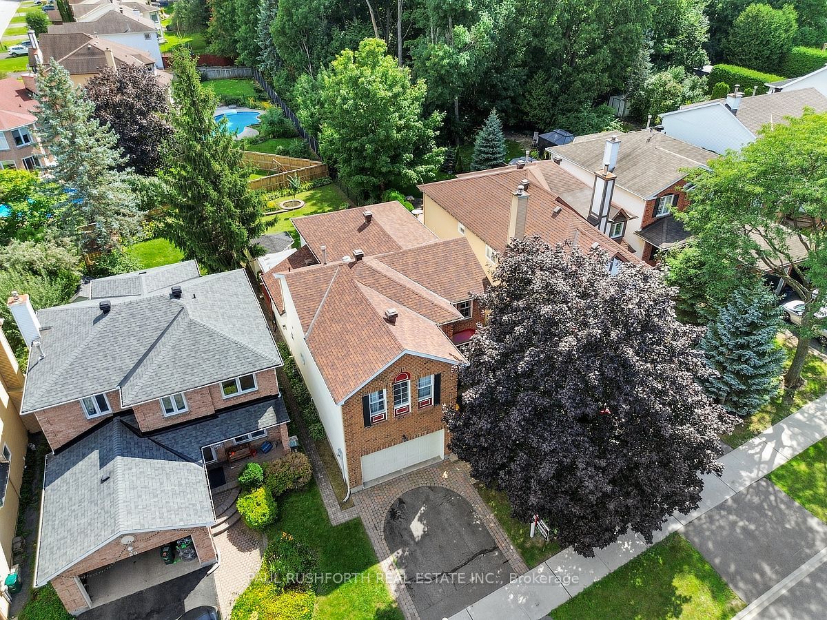 41 Morgans Grant Way, Kanata, ON K2E 2E8 photo 2