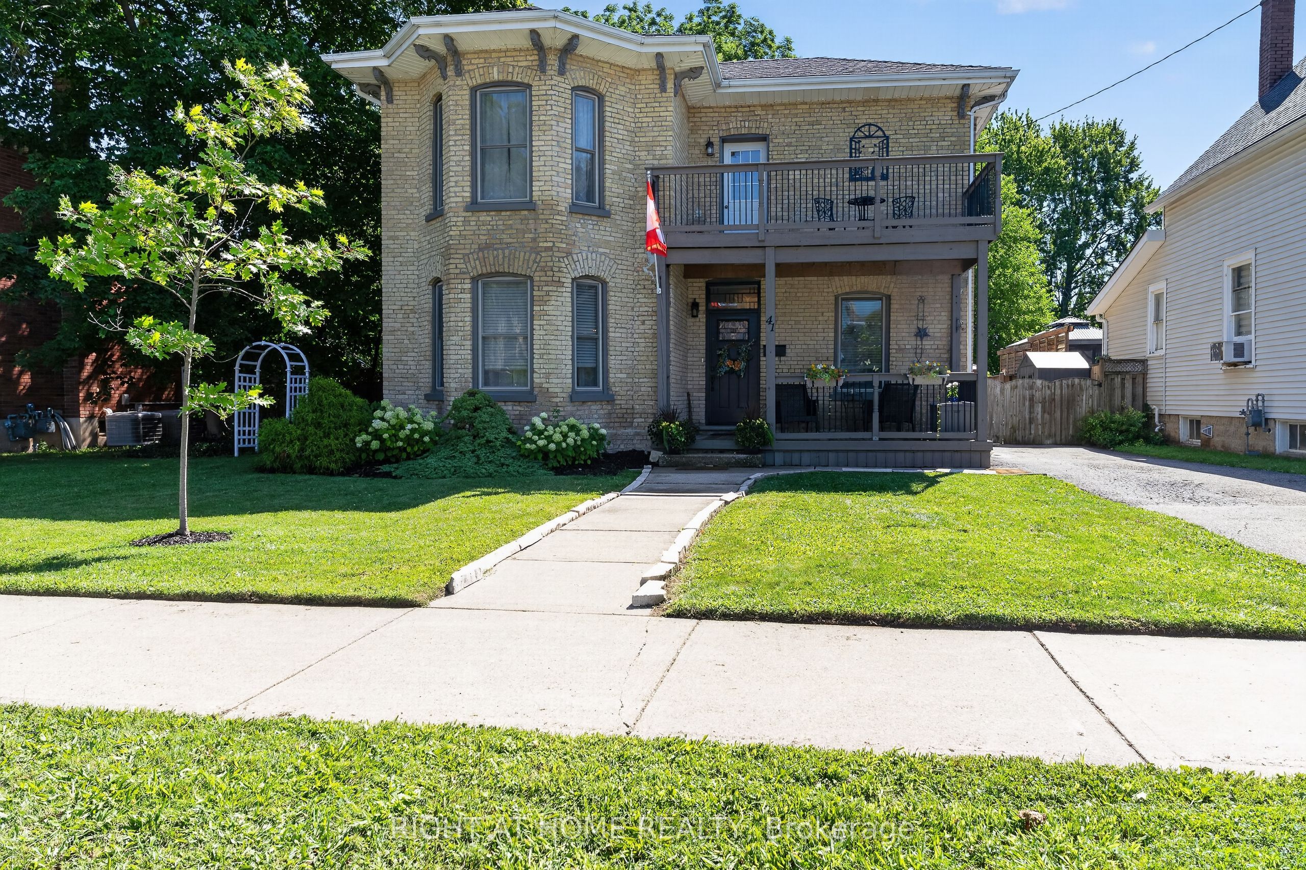 41 Hincks Street, St. Thomas, ON N5R 3N8