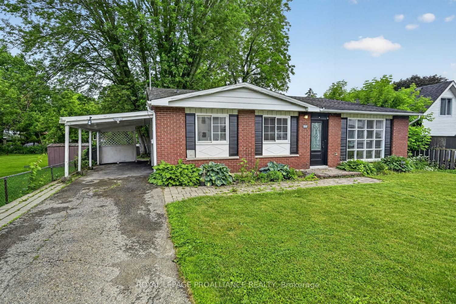 59 Abbott Street, Brockville, ON K6V 4A5 photo 2