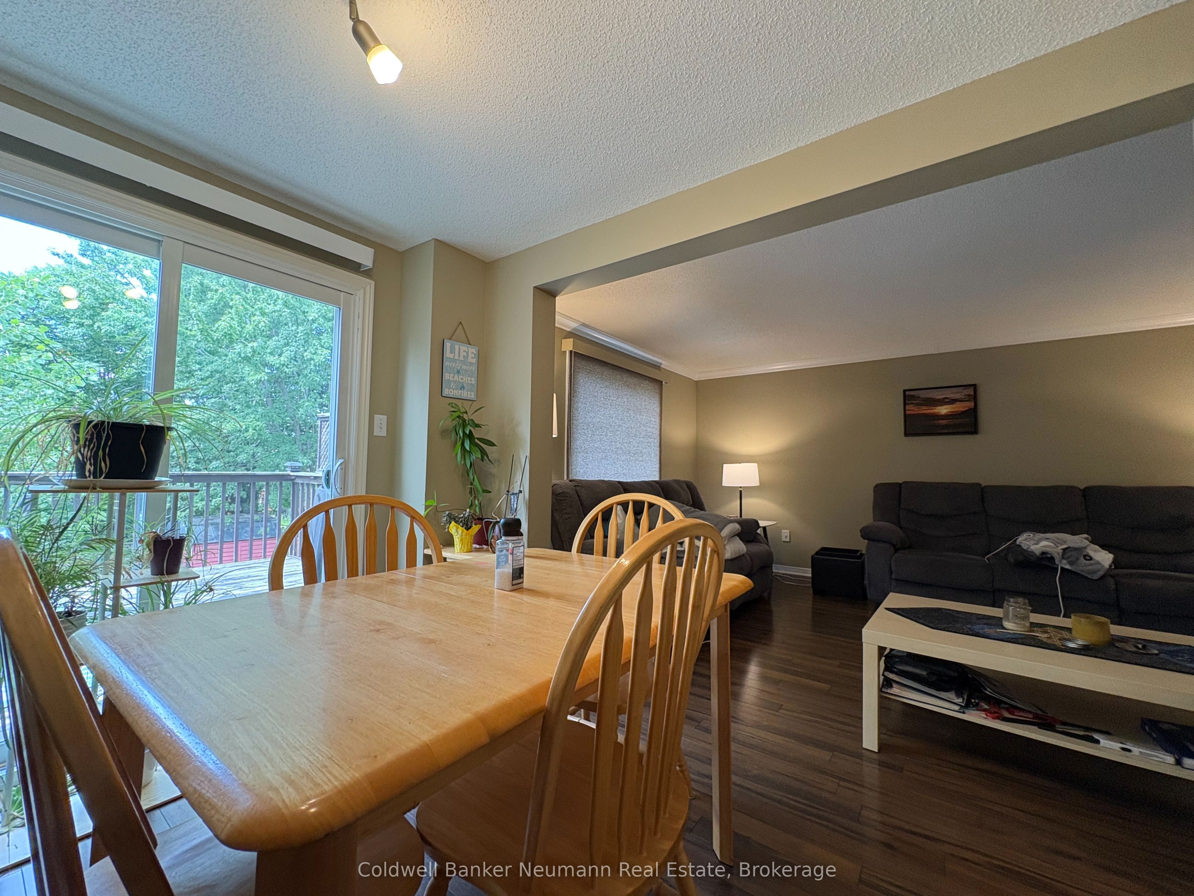 120 Moss Place UPPER, Guelph, ON N1G 4V4 photo 5